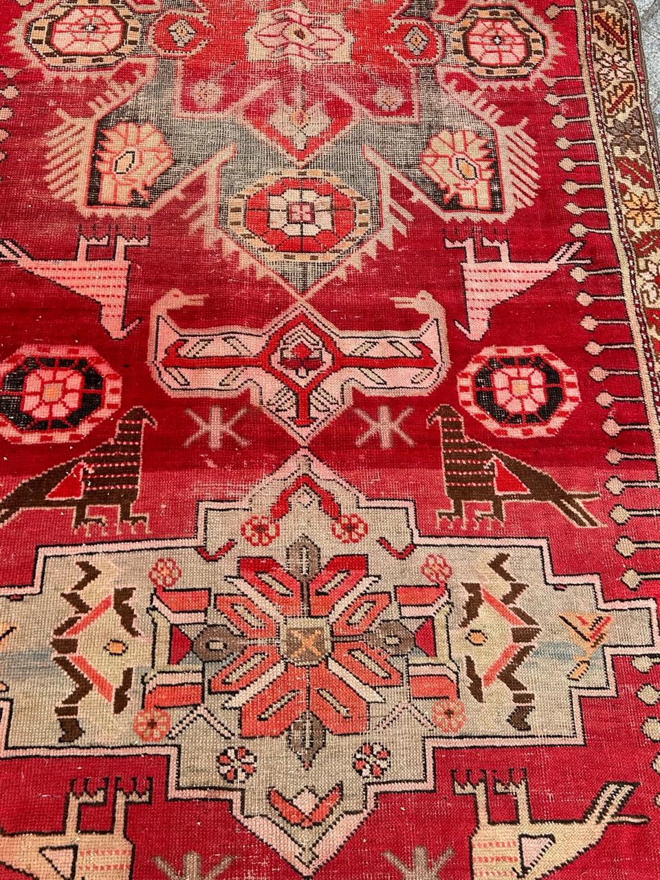 Noué à la main Merveilleux long tapis de couloir caucasien ancien Karabagh en vente