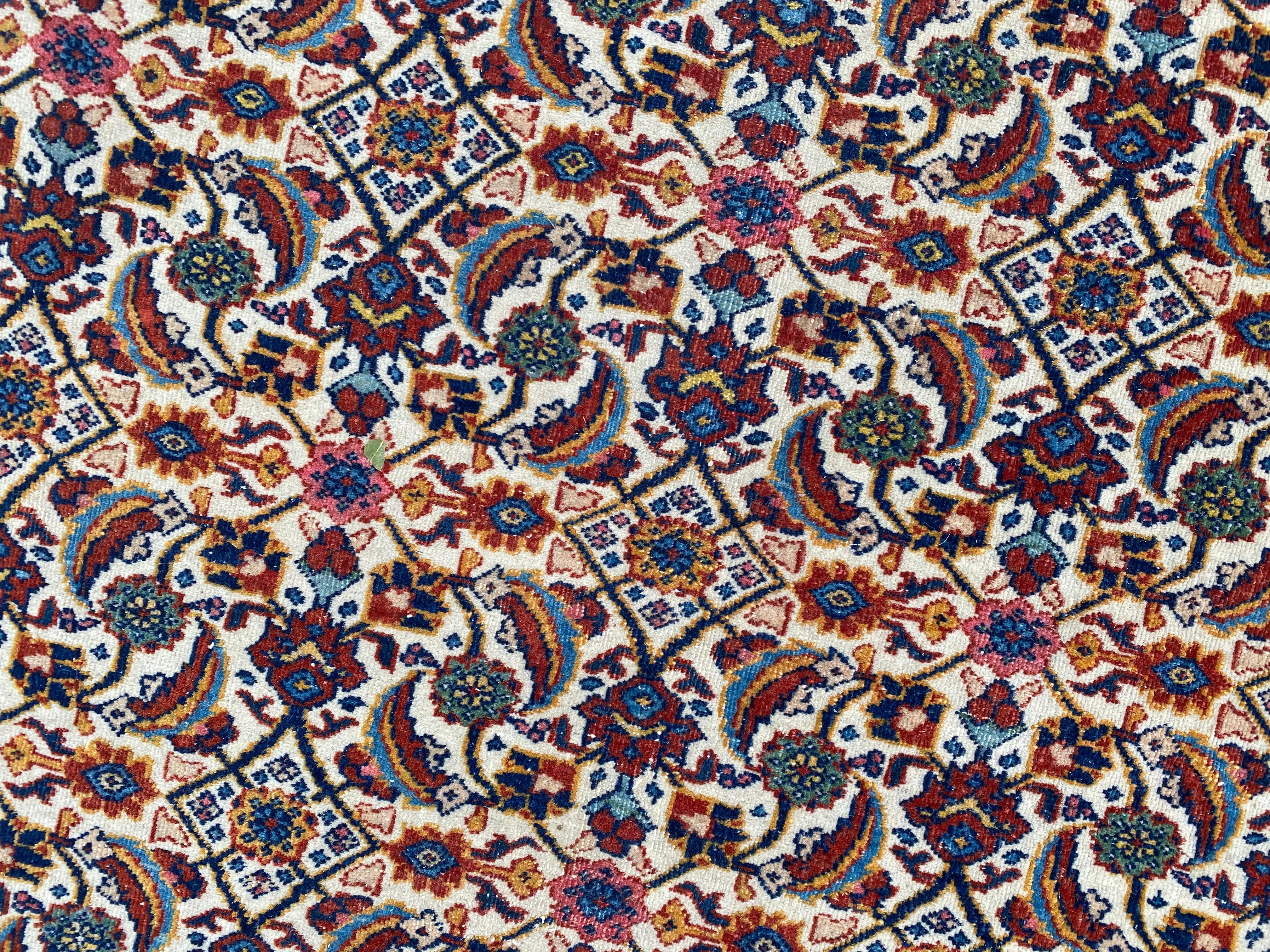 Wunderschöner antiker extrem feiner Täbris-Teppich im Zustand „Gut“ im Angebot in Saint Ouen, FR