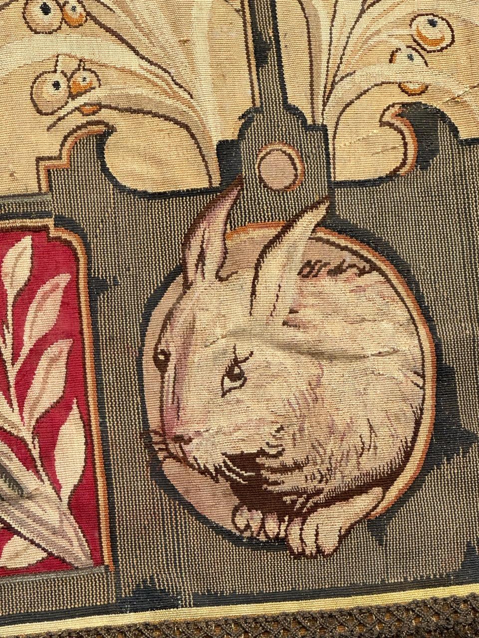 Meraviglioso arazzo di Aubusson in seta francese, tessuto a mano, antico e di pregio in vendita 7