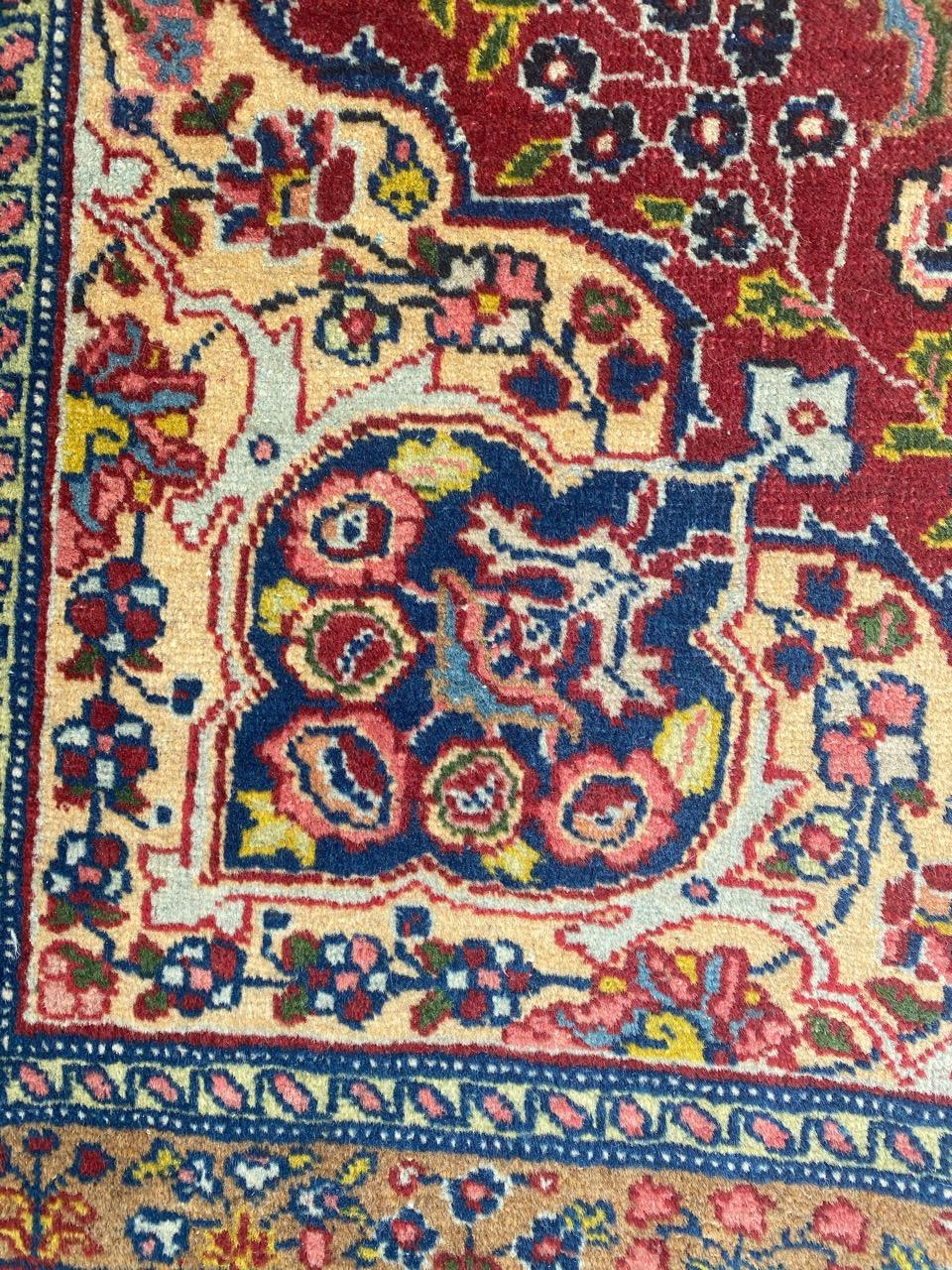 Wunderschöner antiker feiner Täbris-Teppich (Asiatisch) im Angebot