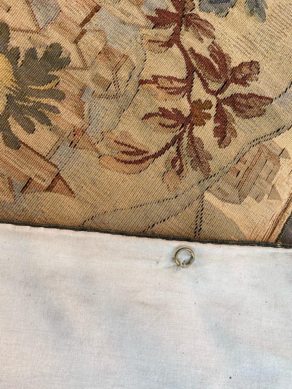 Bobyrug's Wonderful Antique French Aubusson Tapestry Maximilian Design en vente 12