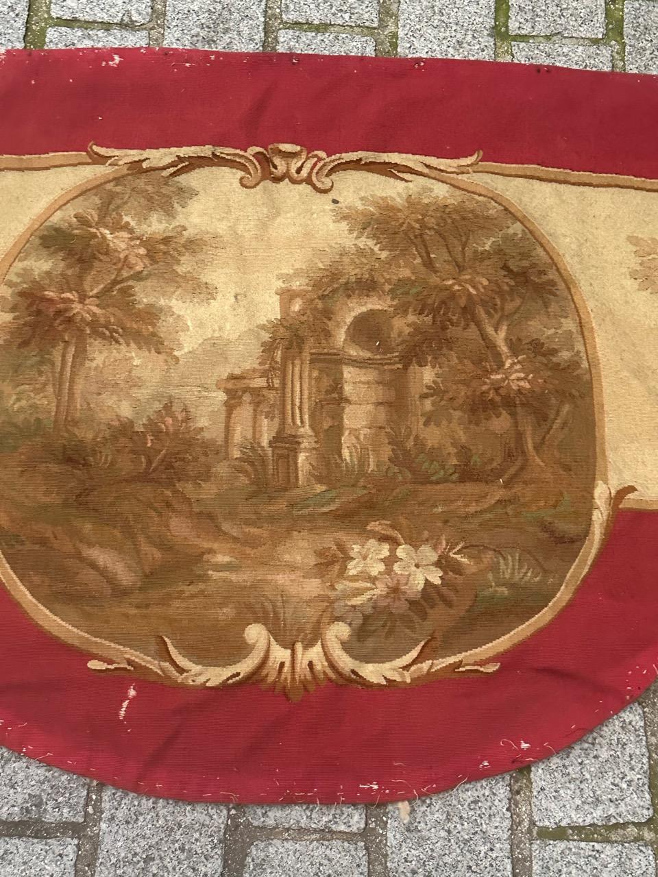 Wunderschöner antiker französischer handgewebter Aubusson-Wandteppich für Volant (Gewebt) im Angebot