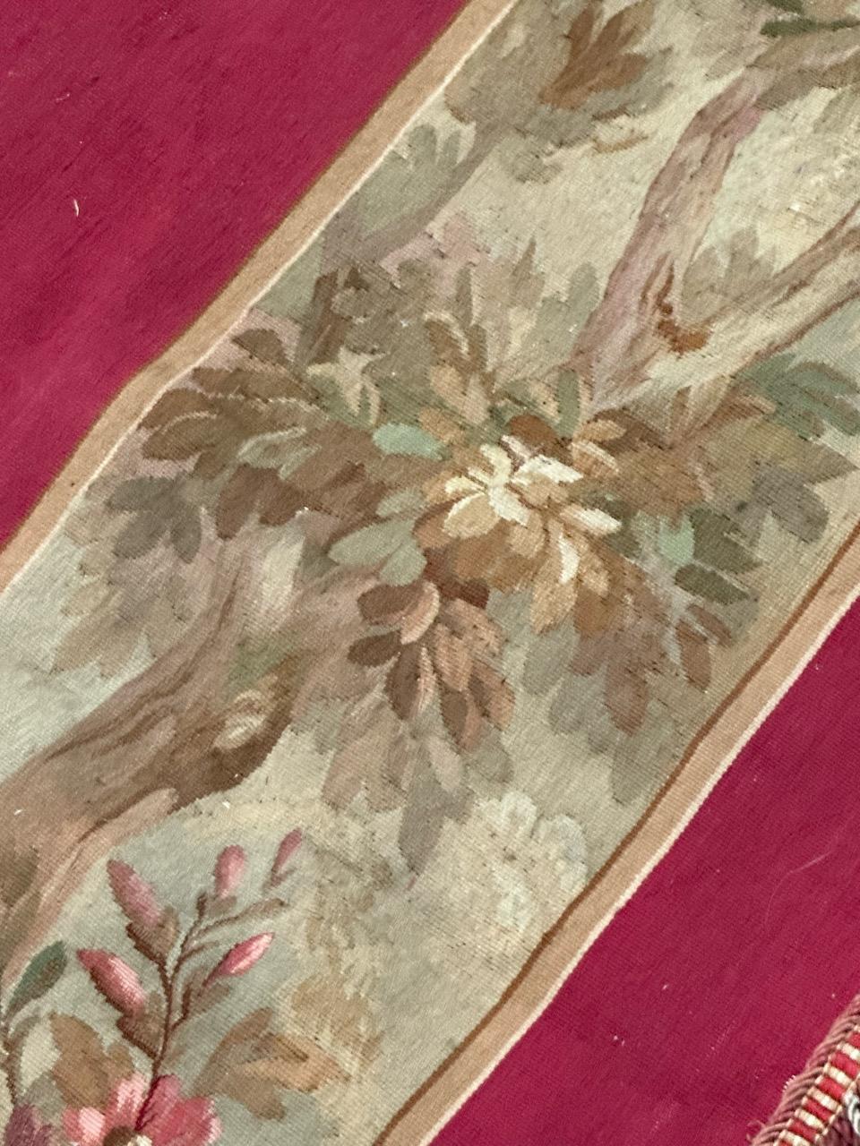 Wunderschöner antiker französischer handgewebter Aubusson-Wandteppich für Volant (Wolle) im Angebot