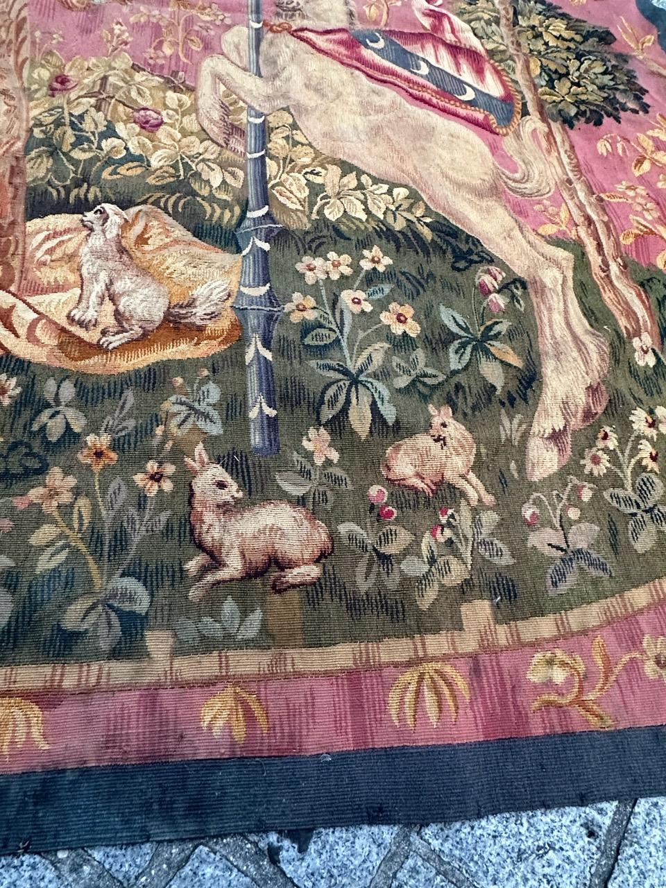 Wunderschöner antiker französischer handgewebter Aubusson-Wandteppich 