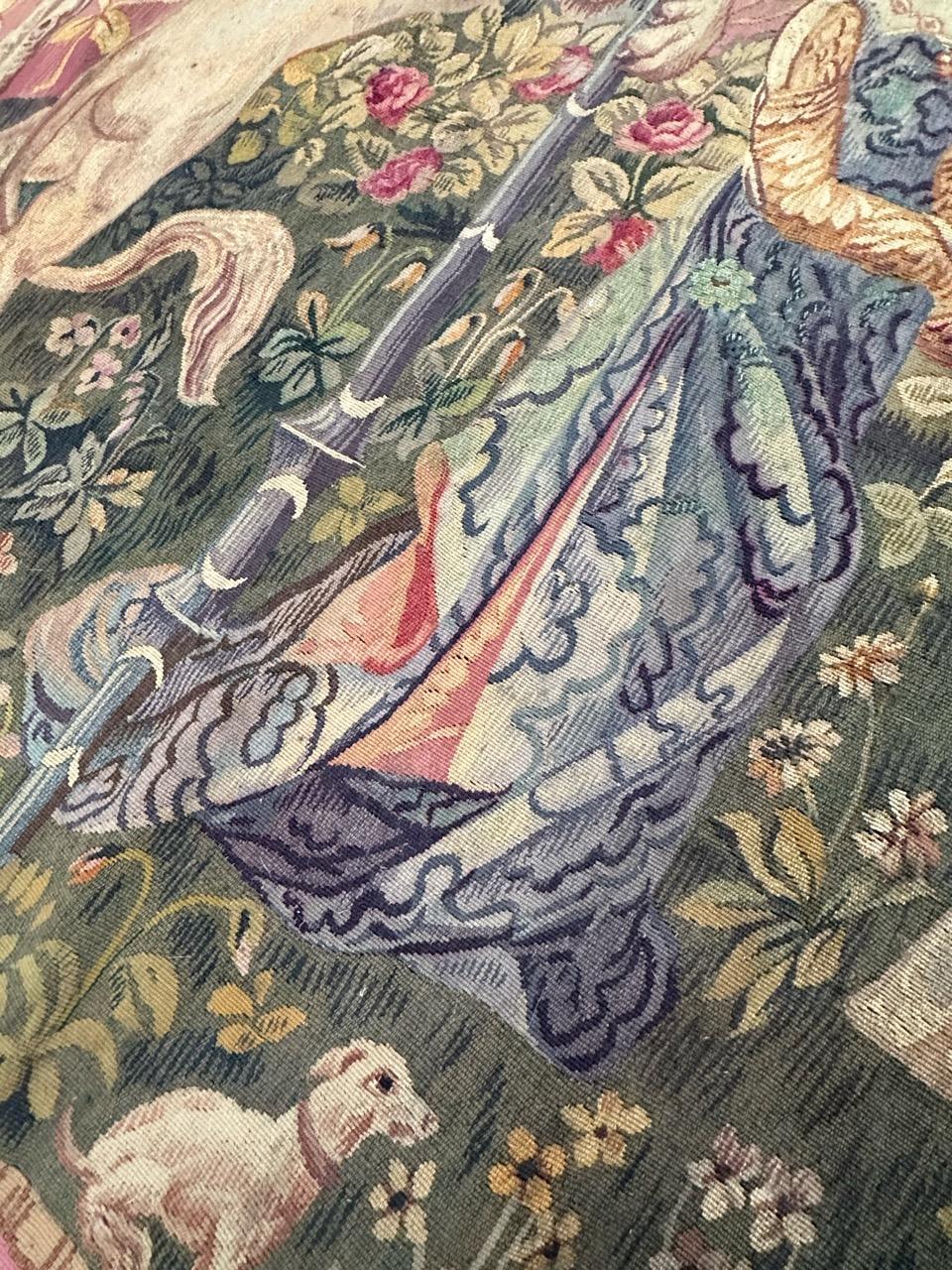 Wunderschöner antiker französischer handgewebter Aubusson-Wandteppich 