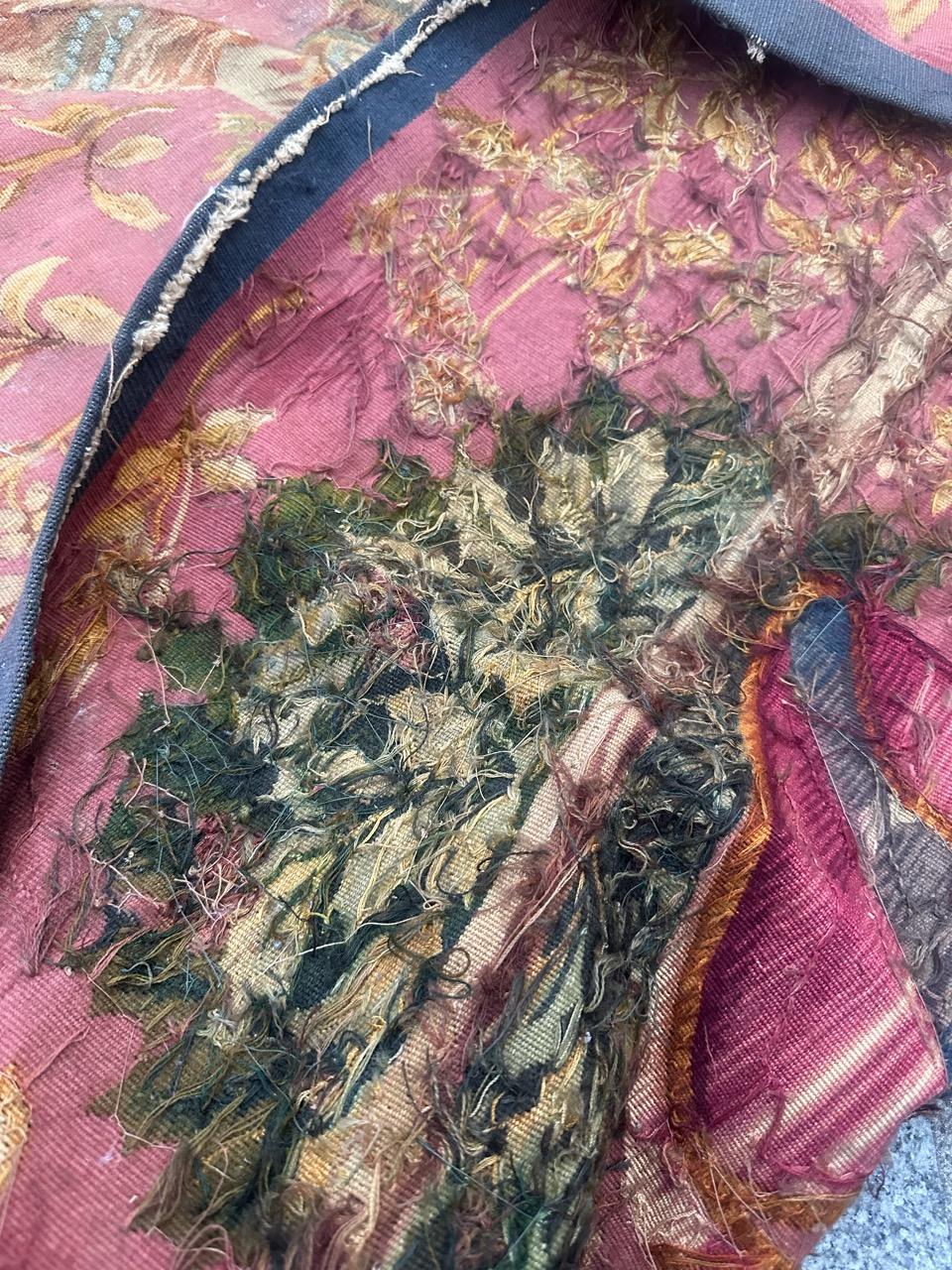 Wunderschöner antiker französischer handgewebter Aubusson-Wandteppich 