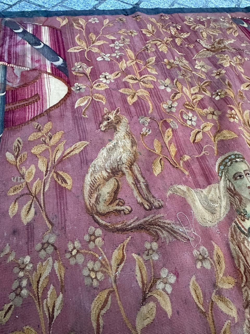 Wunderschöner antiker französischer handgewebter Aubusson-Wandteppich 