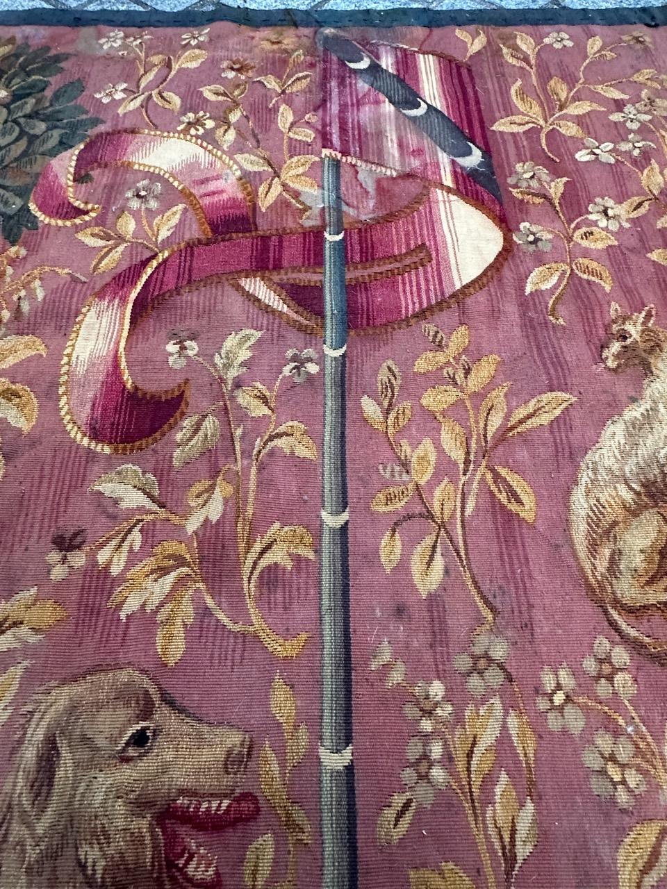 Wunderschöner antiker französischer handgewebter Aubusson-Wandteppich 