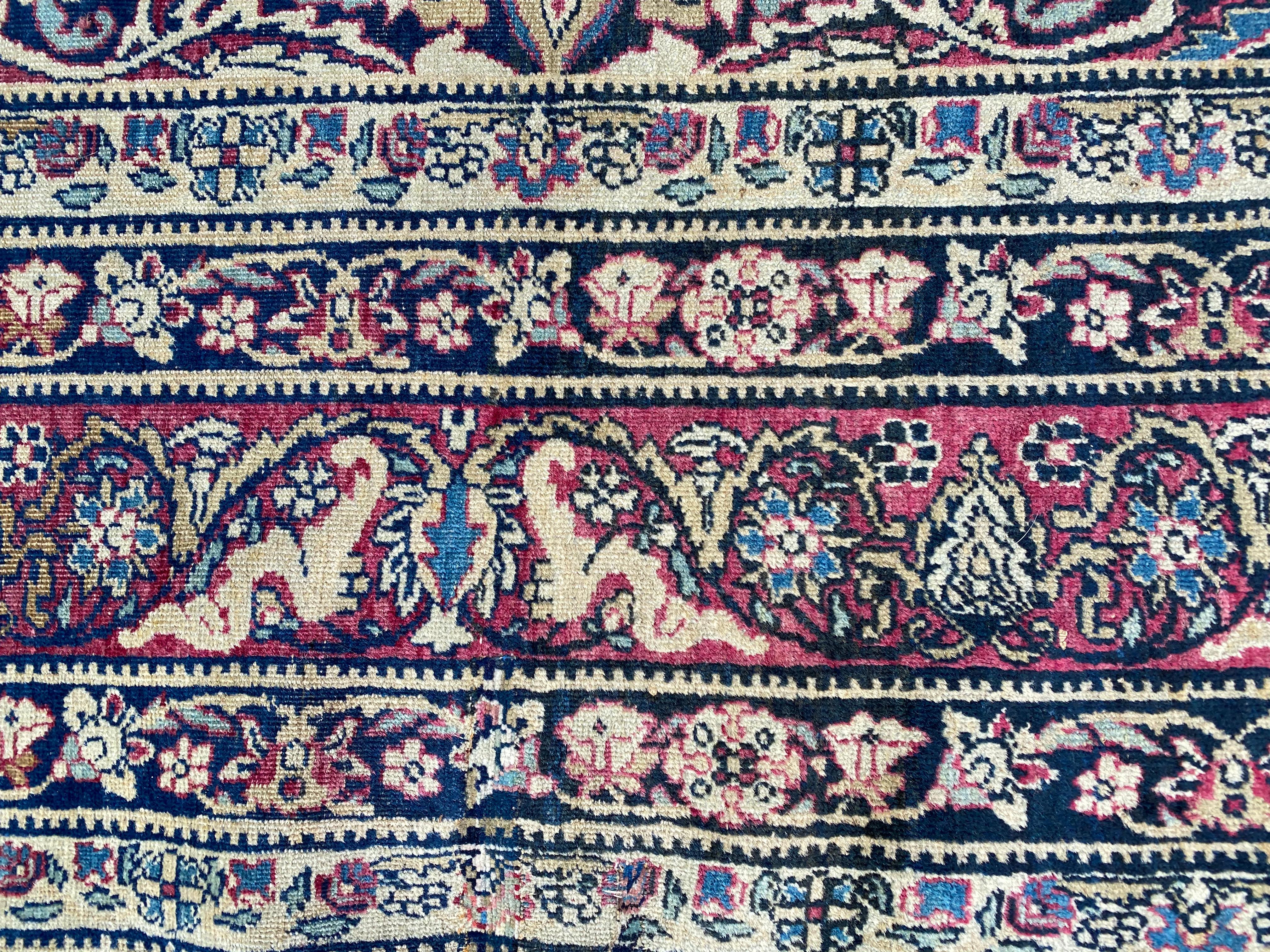 Merveilleux tapis Kirman ancien de Bobyrug en vente 4