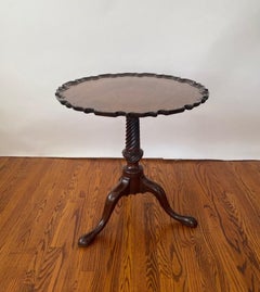 Wonderful Antique Mahogany Piecrust Tilt Top Tripod Table