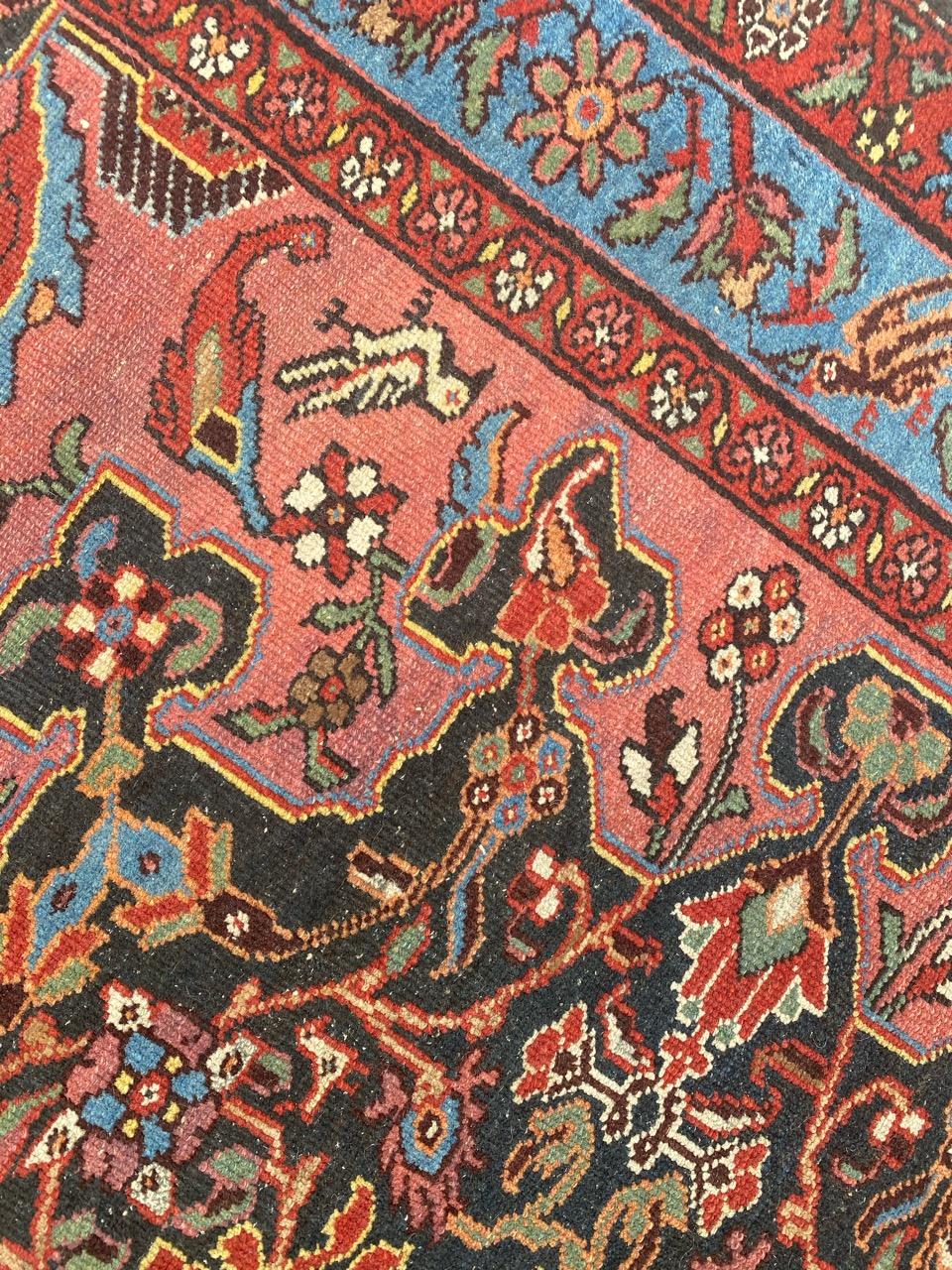 Wunderschöner antiker Malayer-Farahan-Teppich im Angebot 9