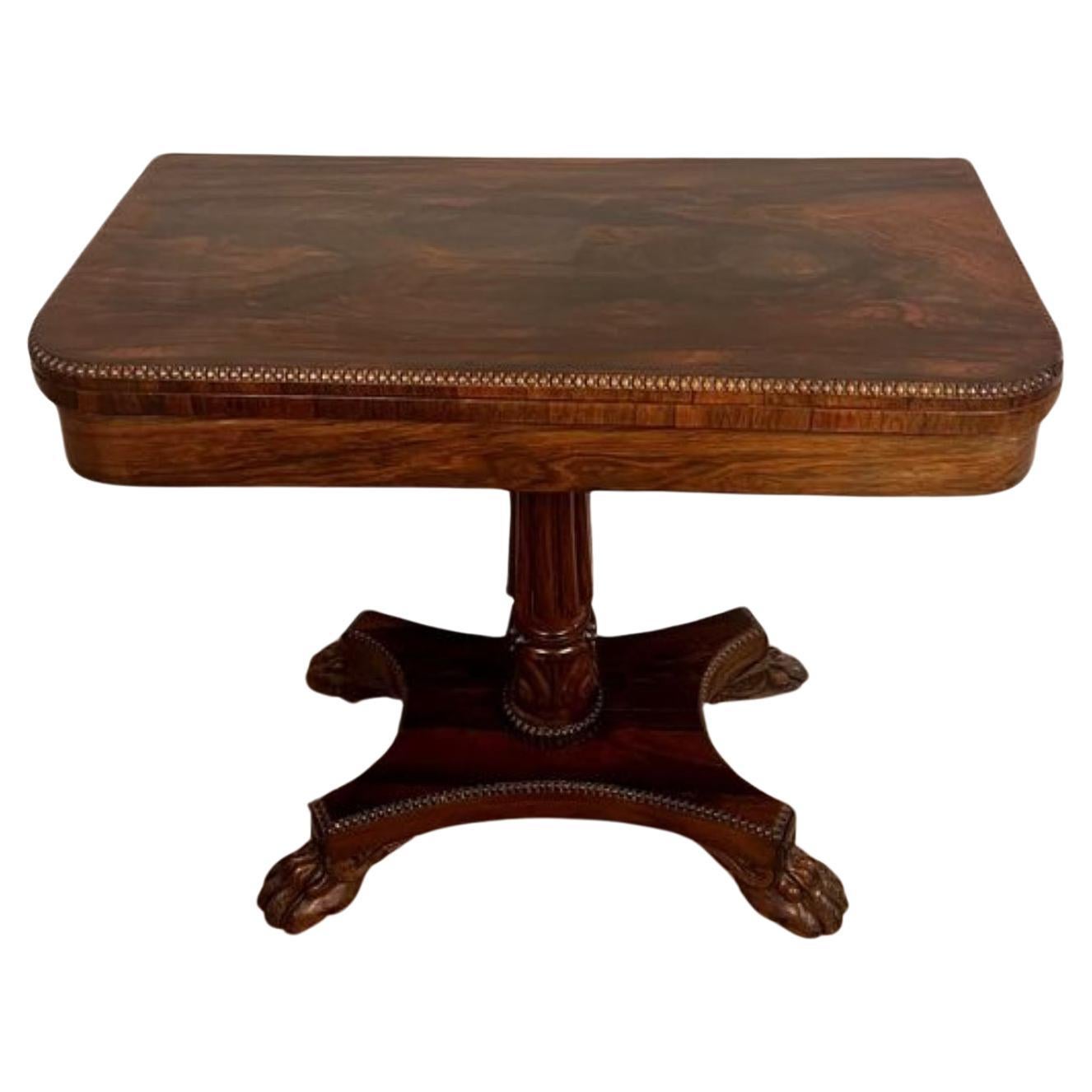 Meraviglioso tavolo da gioco antico in palissandro di qualità Regency