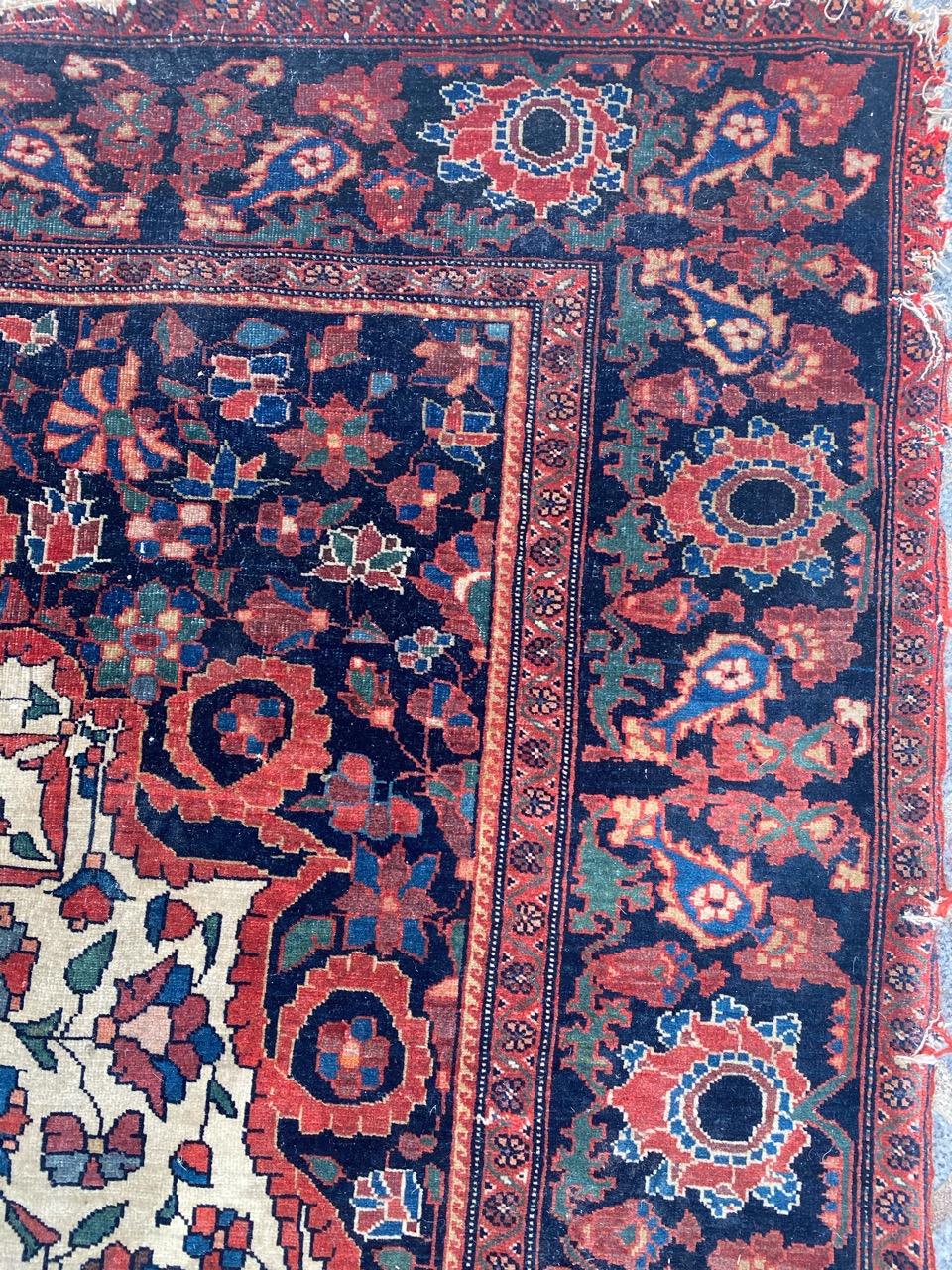 Asian Wonderful Antique Sarouk Ferahan Rug For Sale
