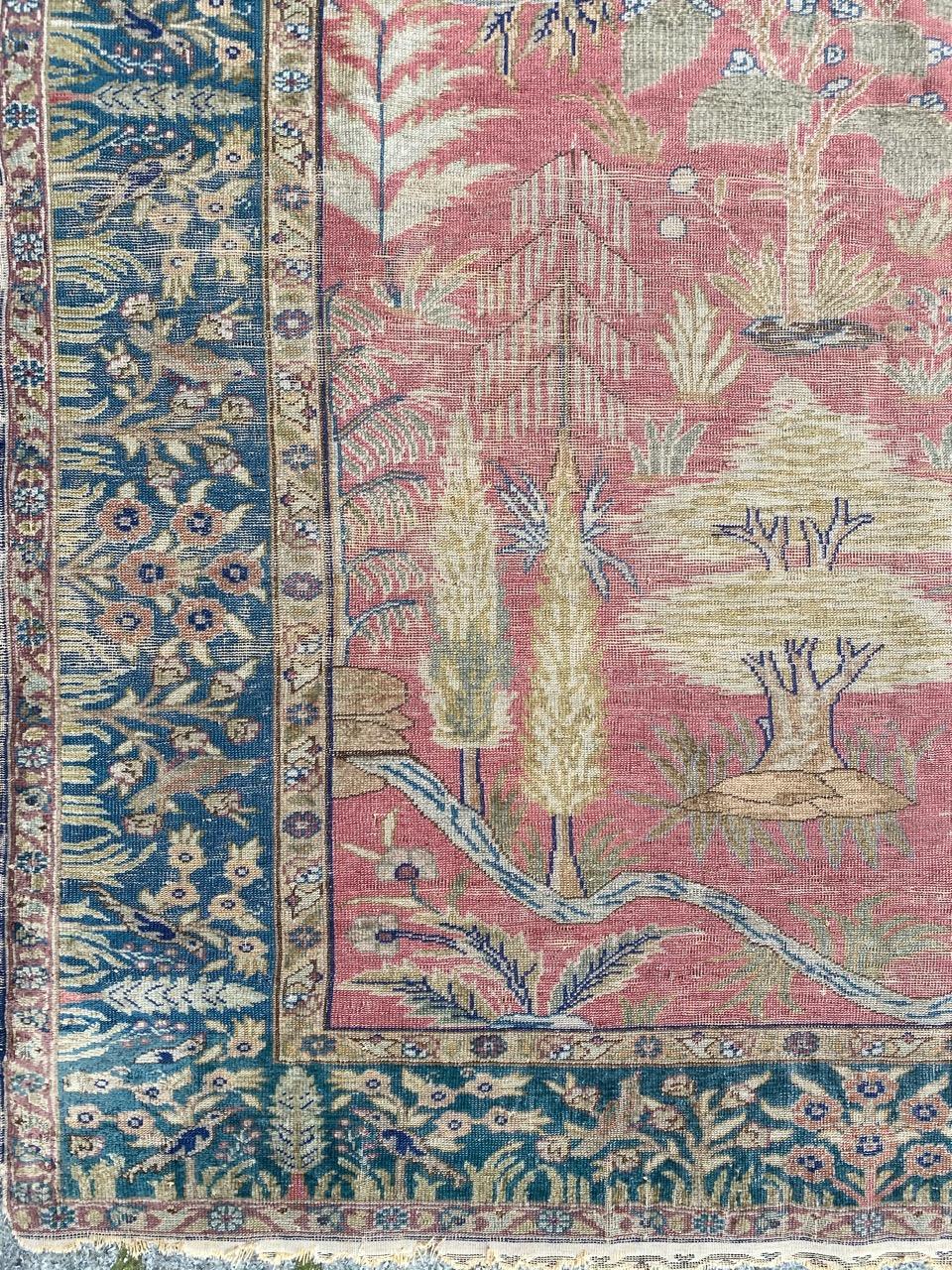 Very beautiful early 20th century fine Turkish pictorial rug with a beautiful design of the nature and garden with animals, entirely and very finely hand knotted with silk velvet on cotton foundation.

✨✨✨
