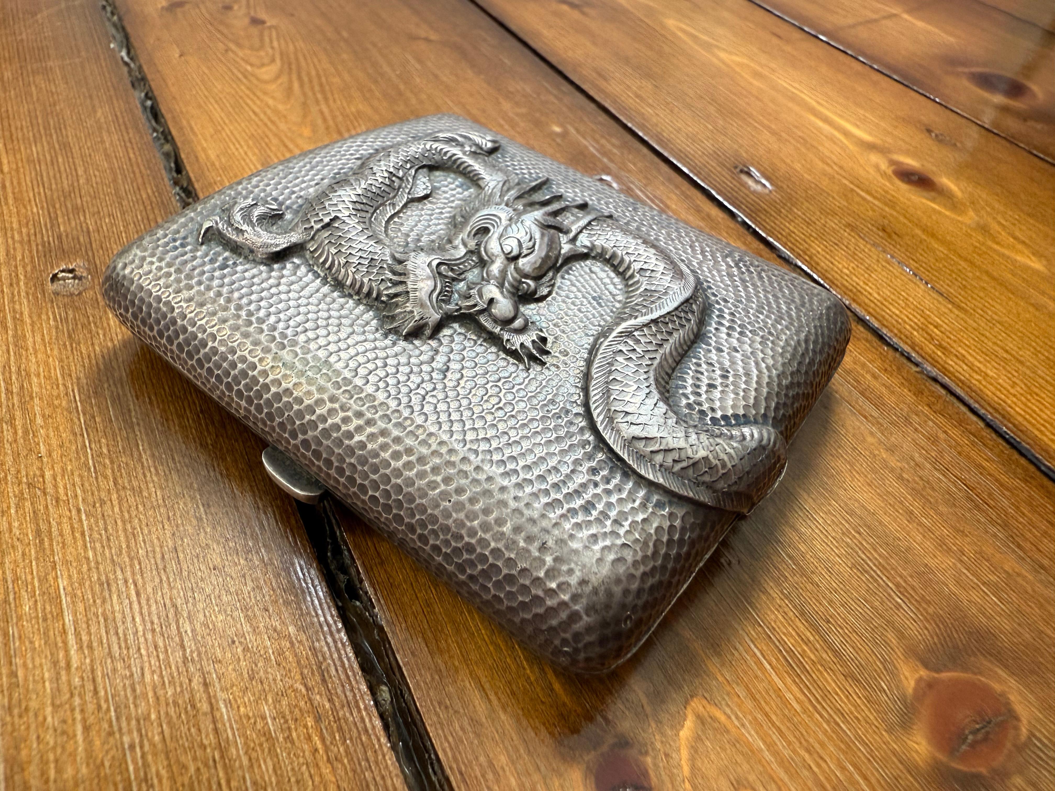 maravillosa pitillera antigua de plata de china en venta 2