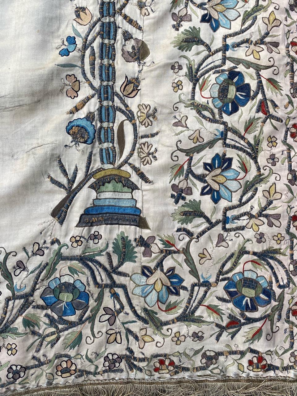 Wonderful Antique Turkish Ottoman Embroidery In Good Condition In Saint Ouen, FR