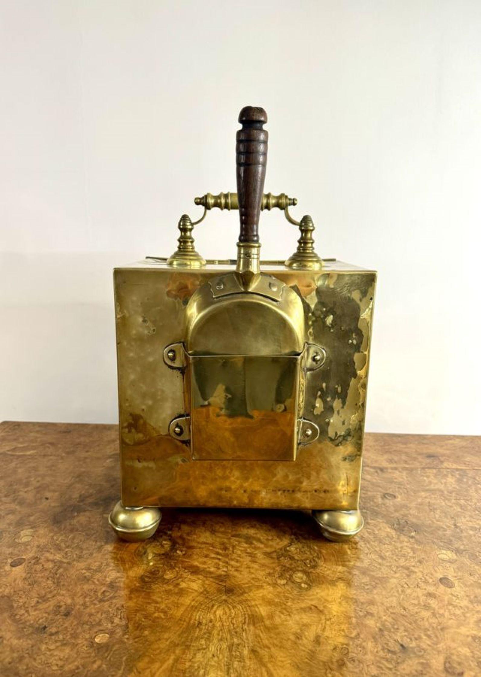 Wonderful antique Victorian brass and copper coal box For Sale 1