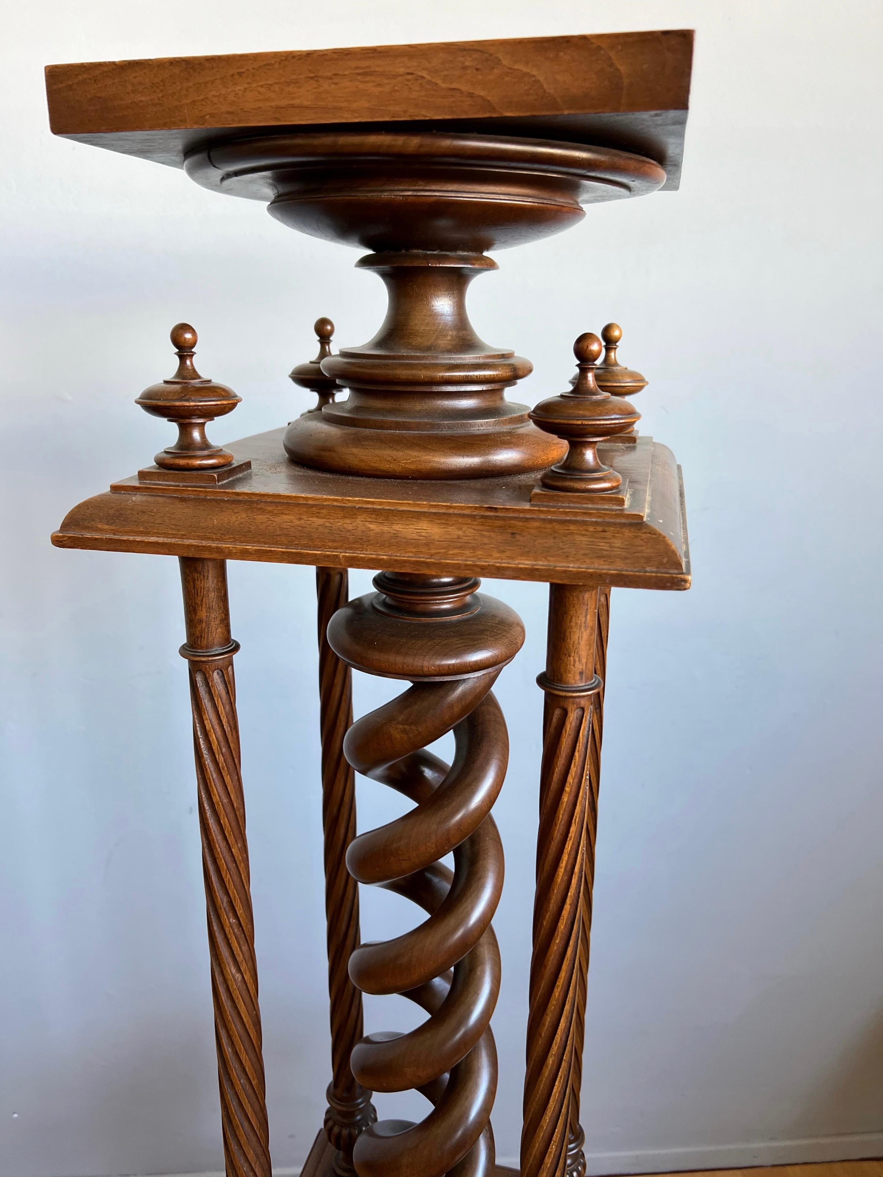 Wonderful Antique Victorian Nutwood Sculpture Stand / Pedestal, Mint Condition 12