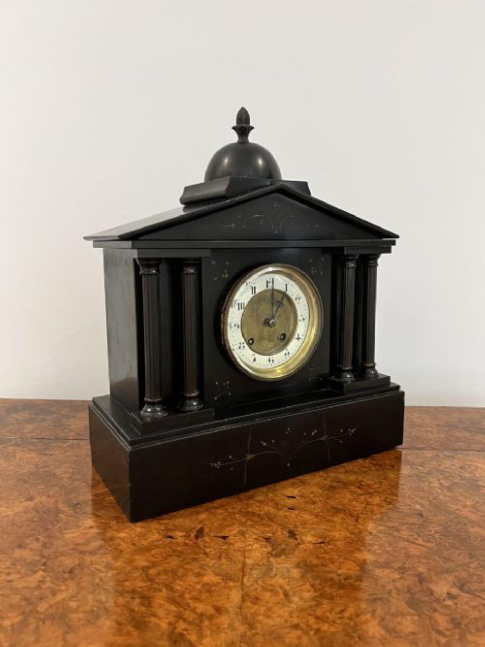 Wunderschönes antikes viktorianisches Acht-Tage-Uhr-Set aus Marmor mit Qualitätswerk (Viktorianisch) im Angebot