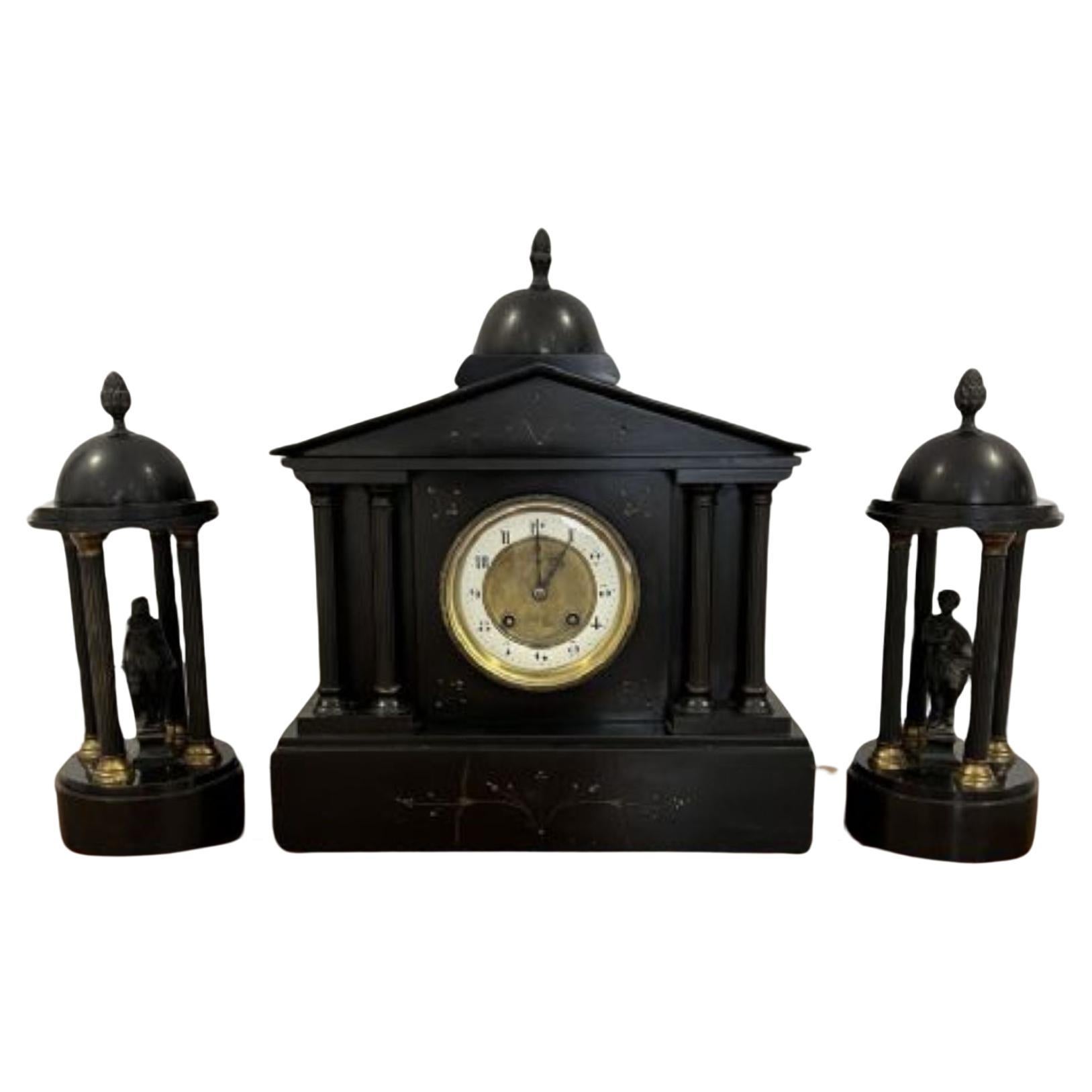 Wunderschönes antikes viktorianisches Acht-Tage-Uhr-Set aus Marmor mit Qualitätswerk im Angebot