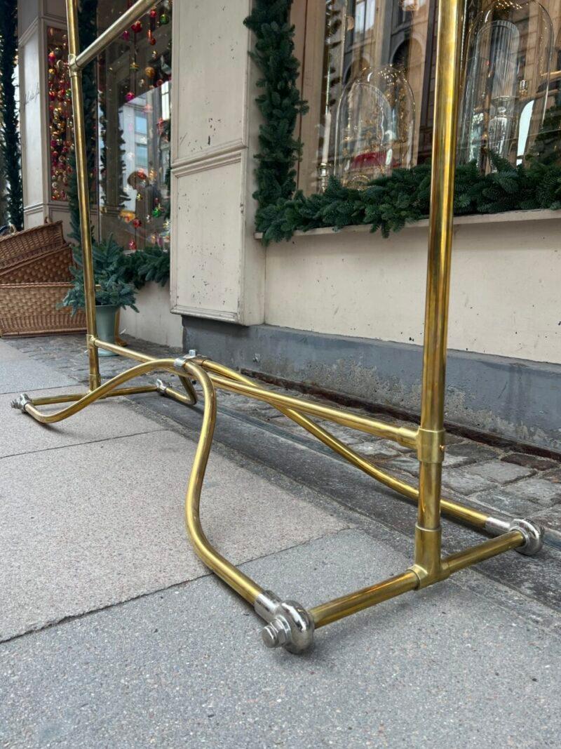 Maravilloso perchero Art Decó de latón, años 20 Francia siglo XX en venta