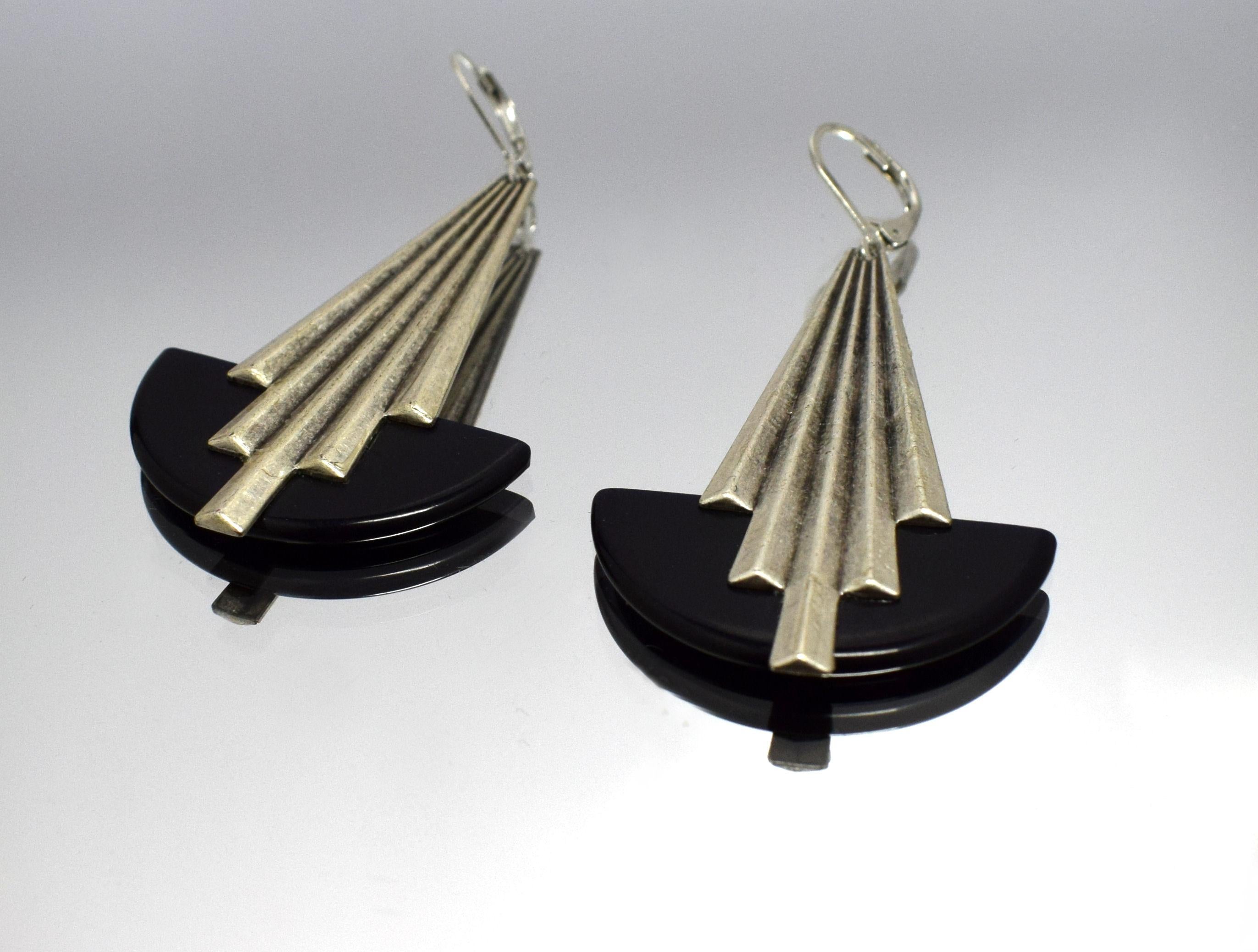 Women's Wonderful Art Deco Fan Shaped Earrings