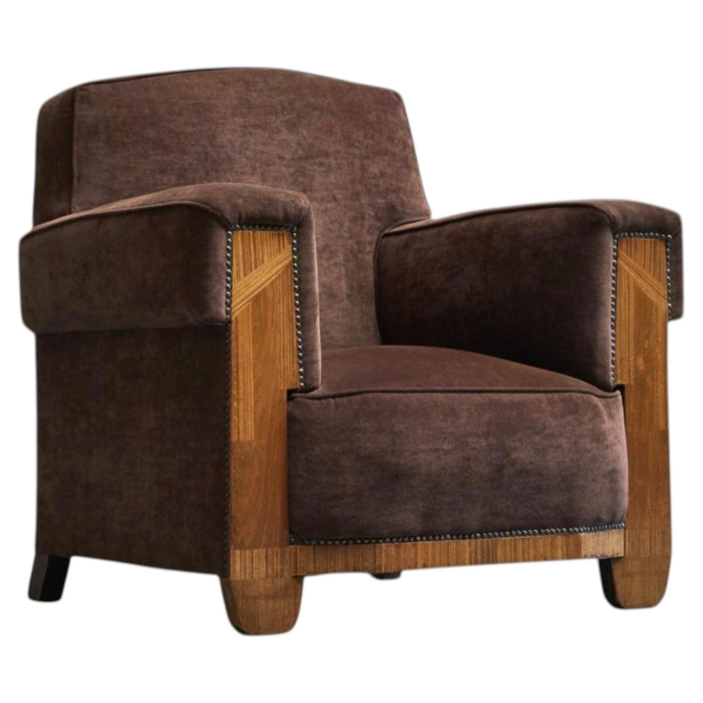 Wonderful Art Deco Lounge Chair in Velvet and Inlaid Wood 1930s