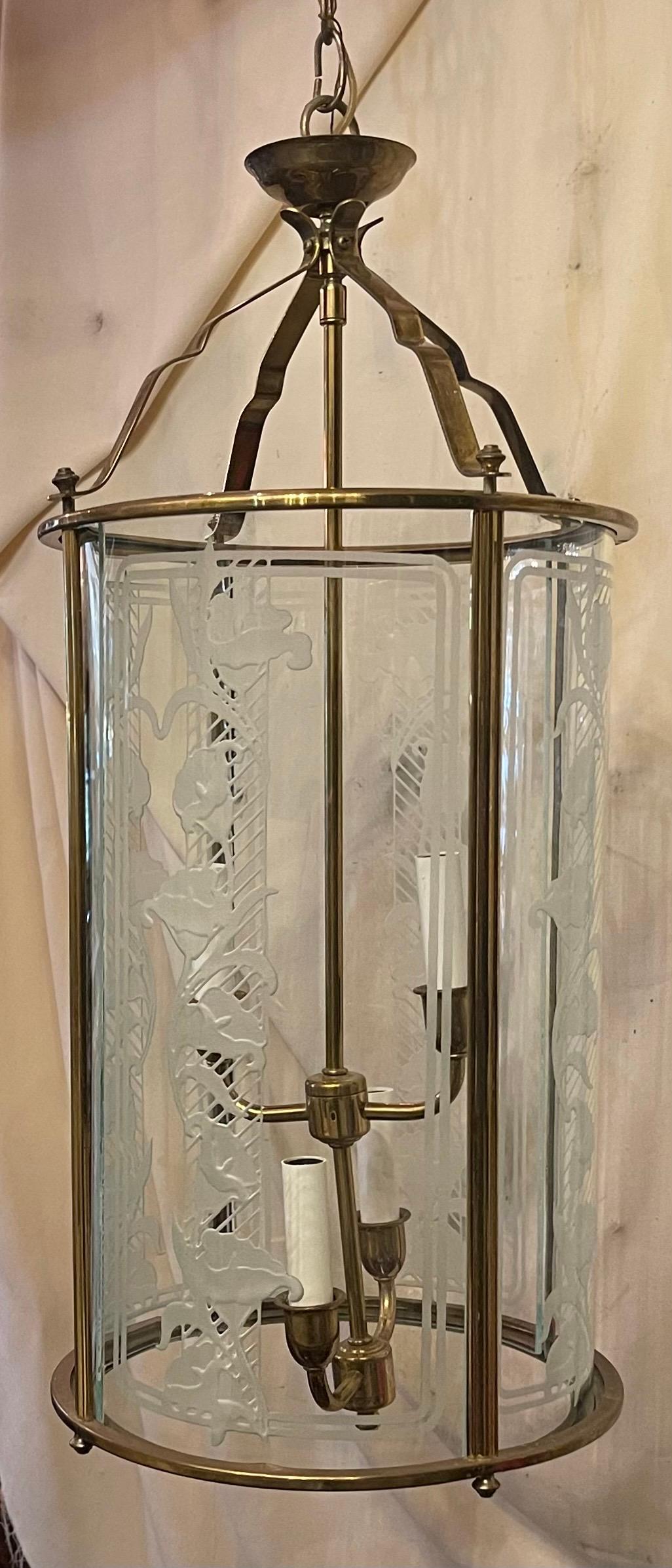 Wonderful Art Deco Nouveau Brass Elongated Art Glass Panel Round Lantern Fixture (20. Jahrhundert) im Angebot