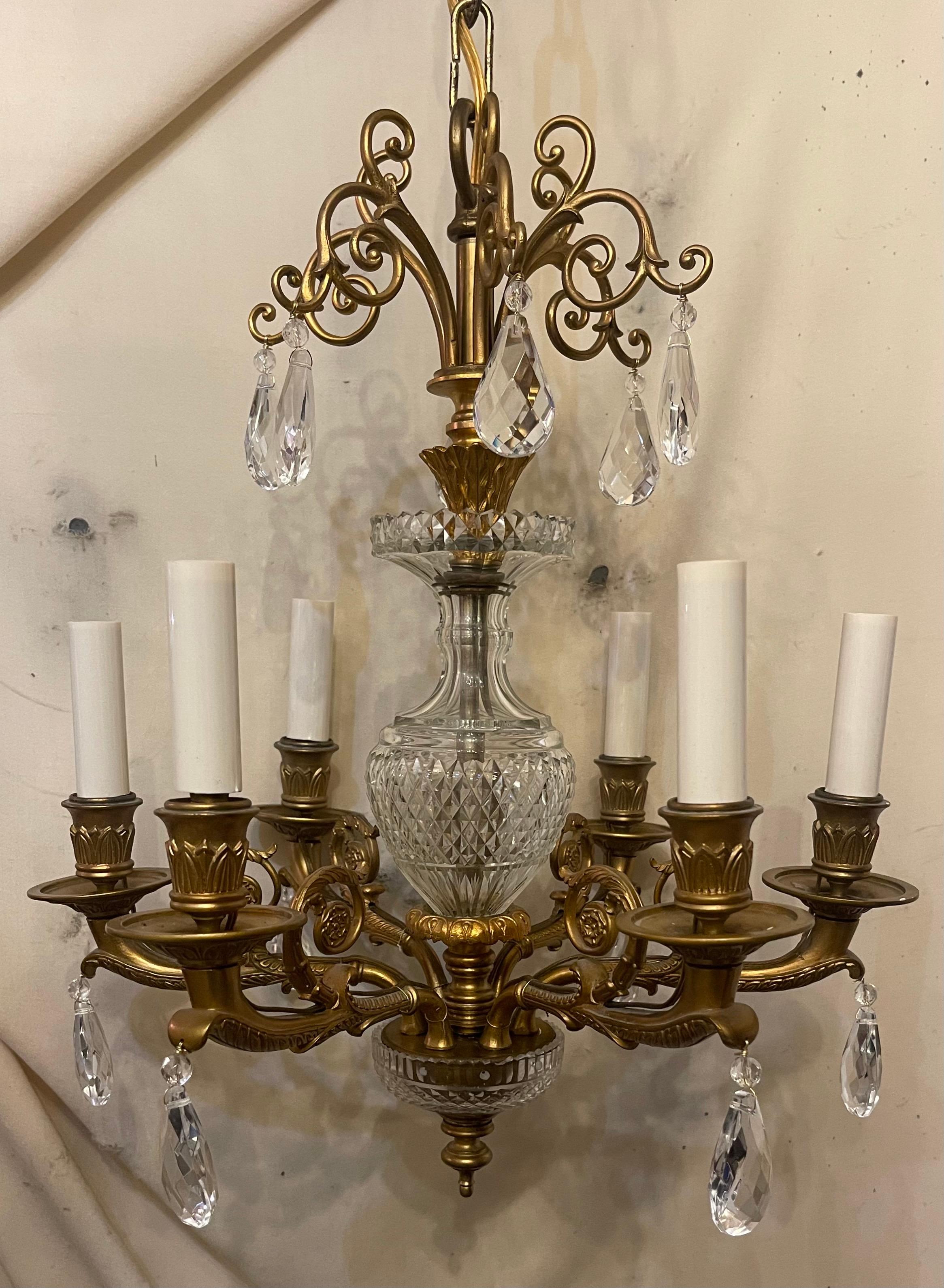 Sfaccettato Meraviglioso lampadario a 6 luci Baccarat French Dore Bronze Cut Crystal Petite in vendita