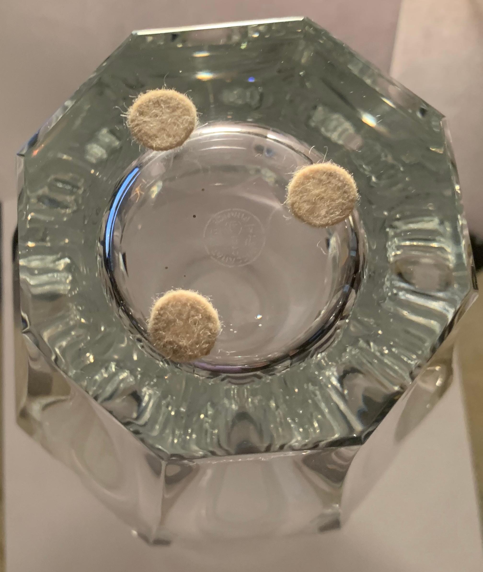 Wunderschöne Baccarat Harcourt Medium Baluster signierte Kristallvase im Zustand „Hervorragend“ im Angebot in Roslyn, NY