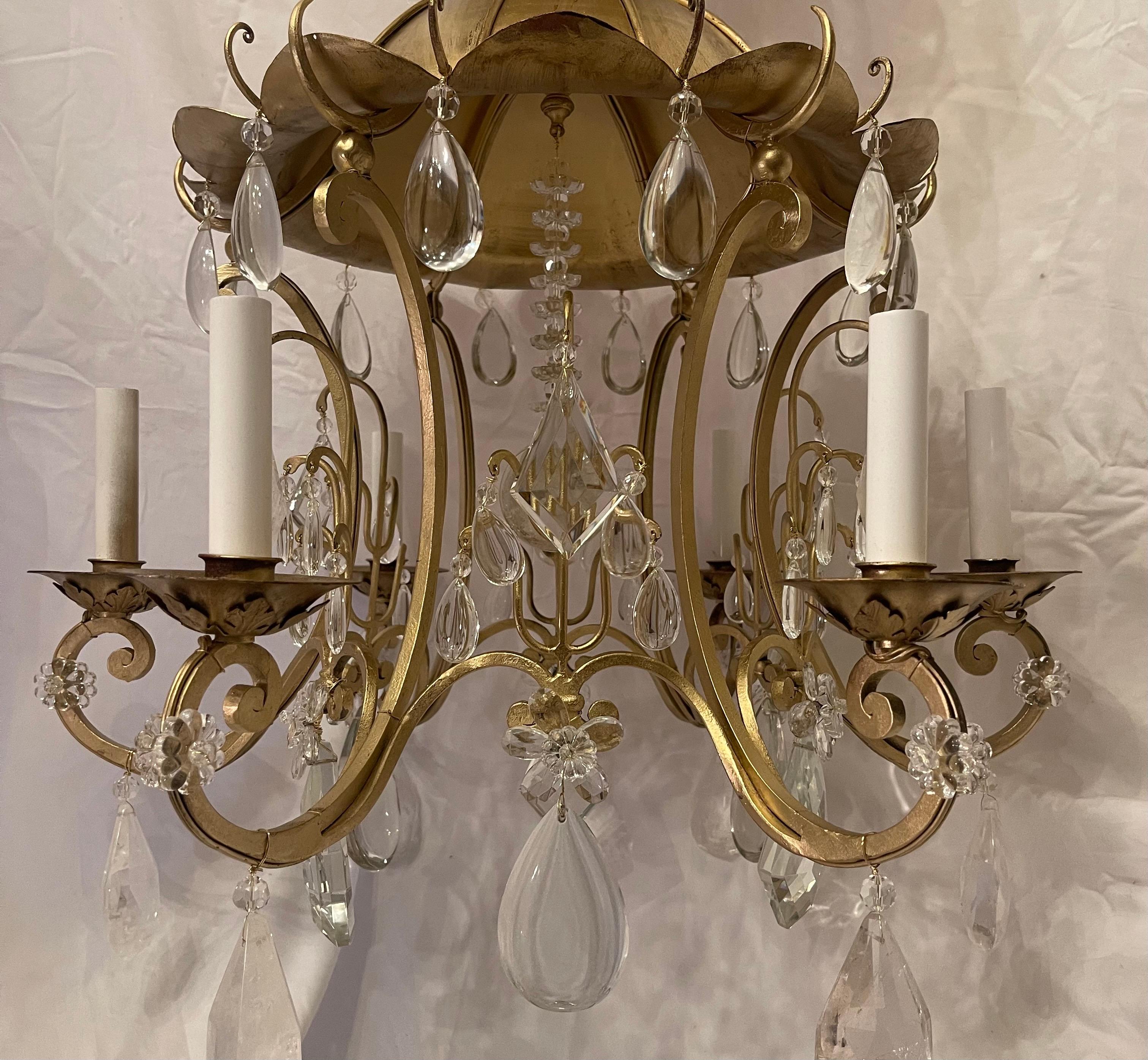 Wonderful Baguès Gold Gilt Pagoda Chinoiserie Rock Crystal Vintage Chandelier In Good Condition For Sale In Roslyn, NY