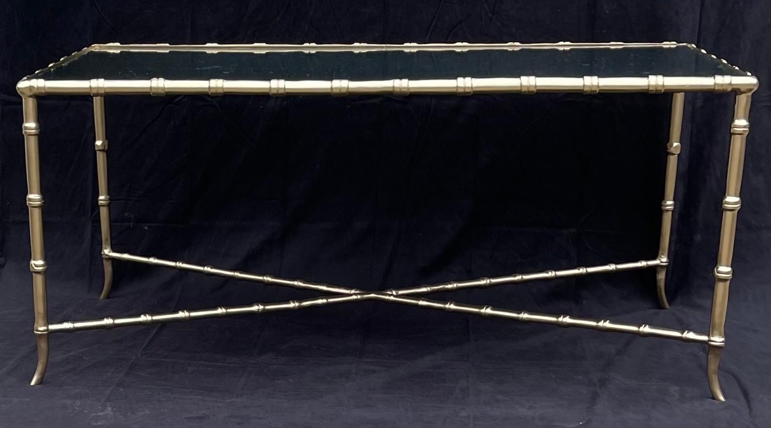 Doré Merveilleuse Baguès Jansen Table Cocktail Tables en Faux Bambou Tole Gilt Glass Top en vente