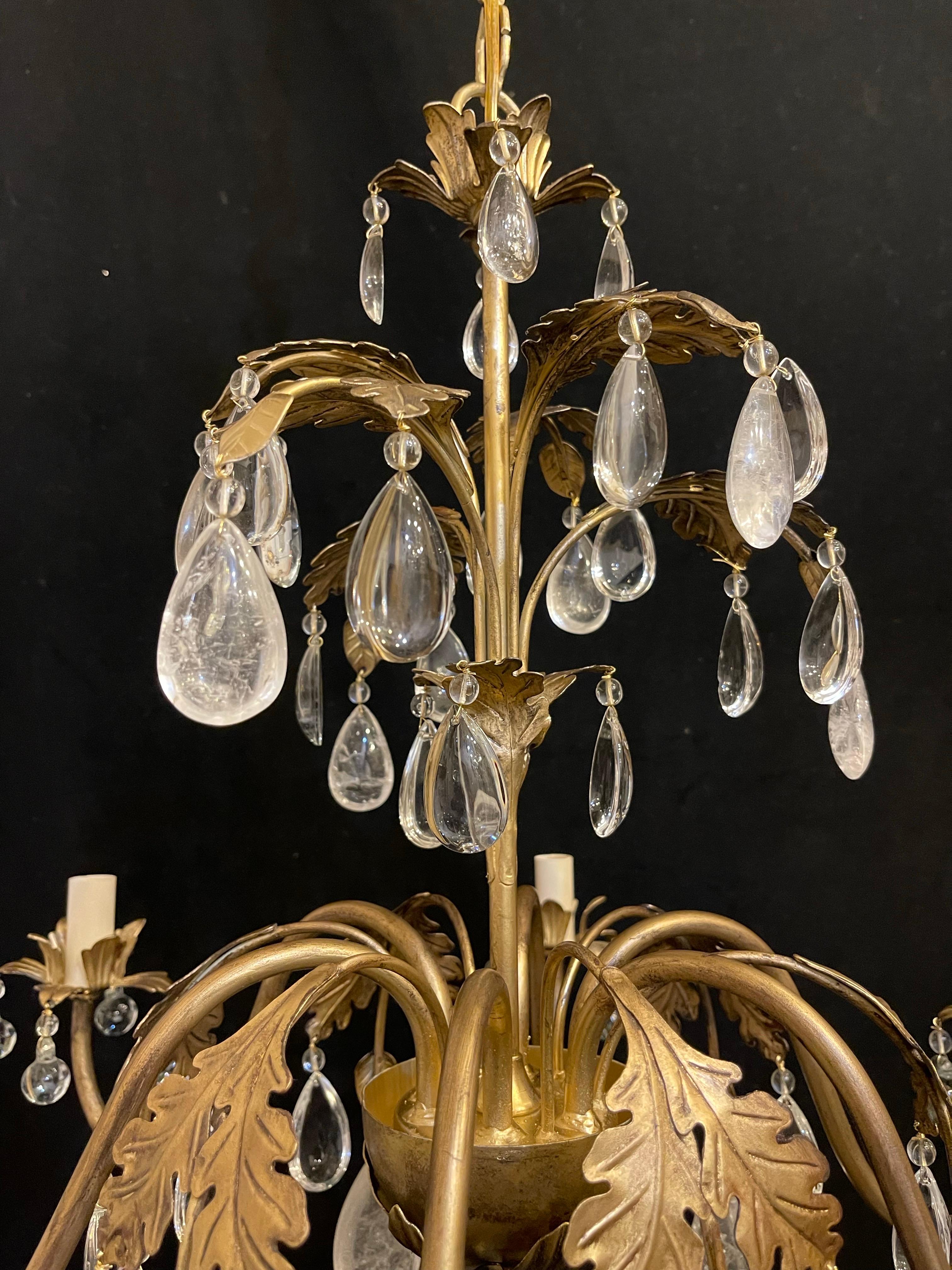 Dorato Wonderful Baguès Rock Crystal Chinoiserie Gold Gilt Foliage Chandelier Fixture in vendita