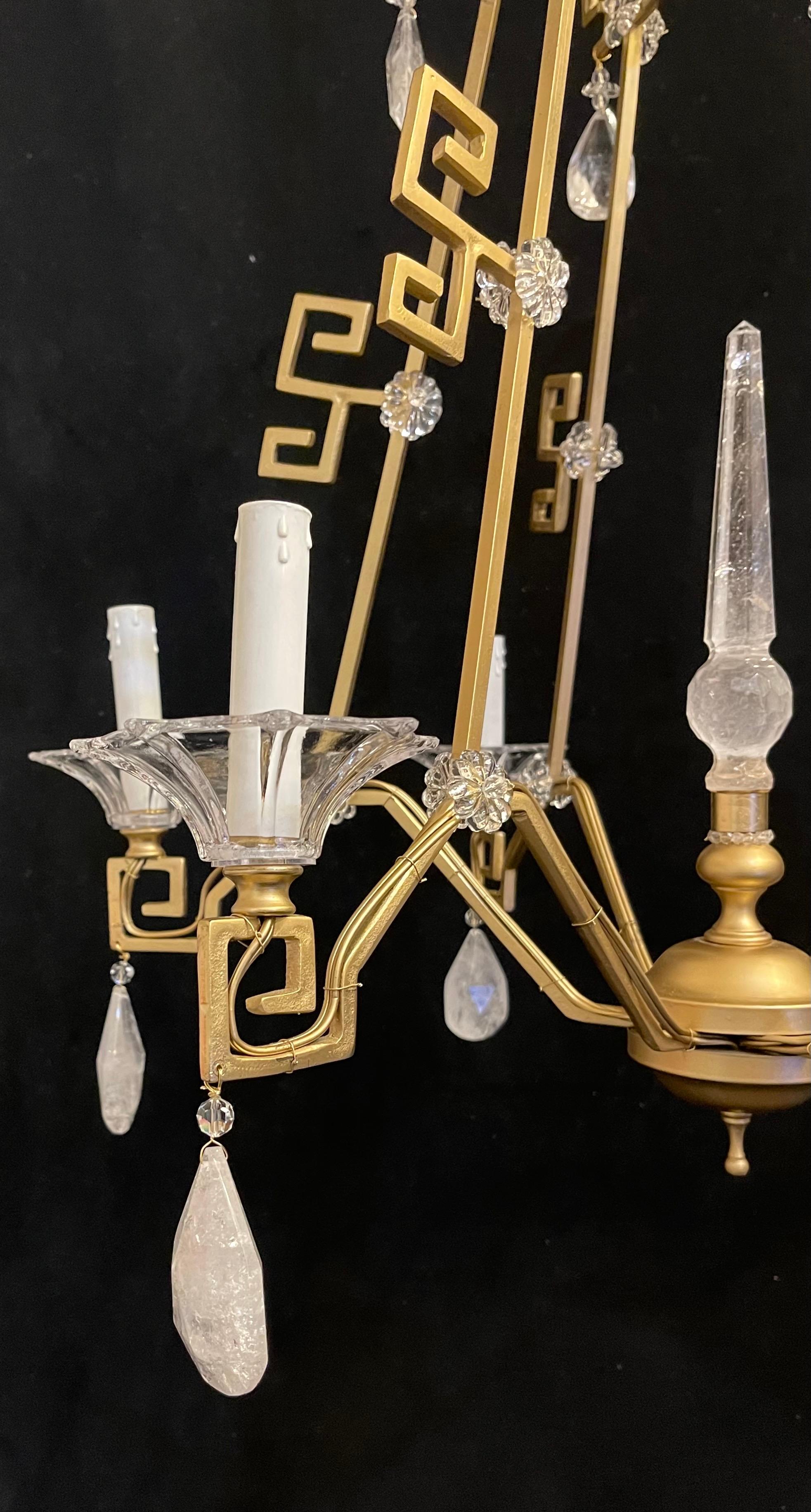 Doré Merveilleux lustre Baguès Rock Crystal Pagoda Chinoiserie Gold Gilt Fixture en vente