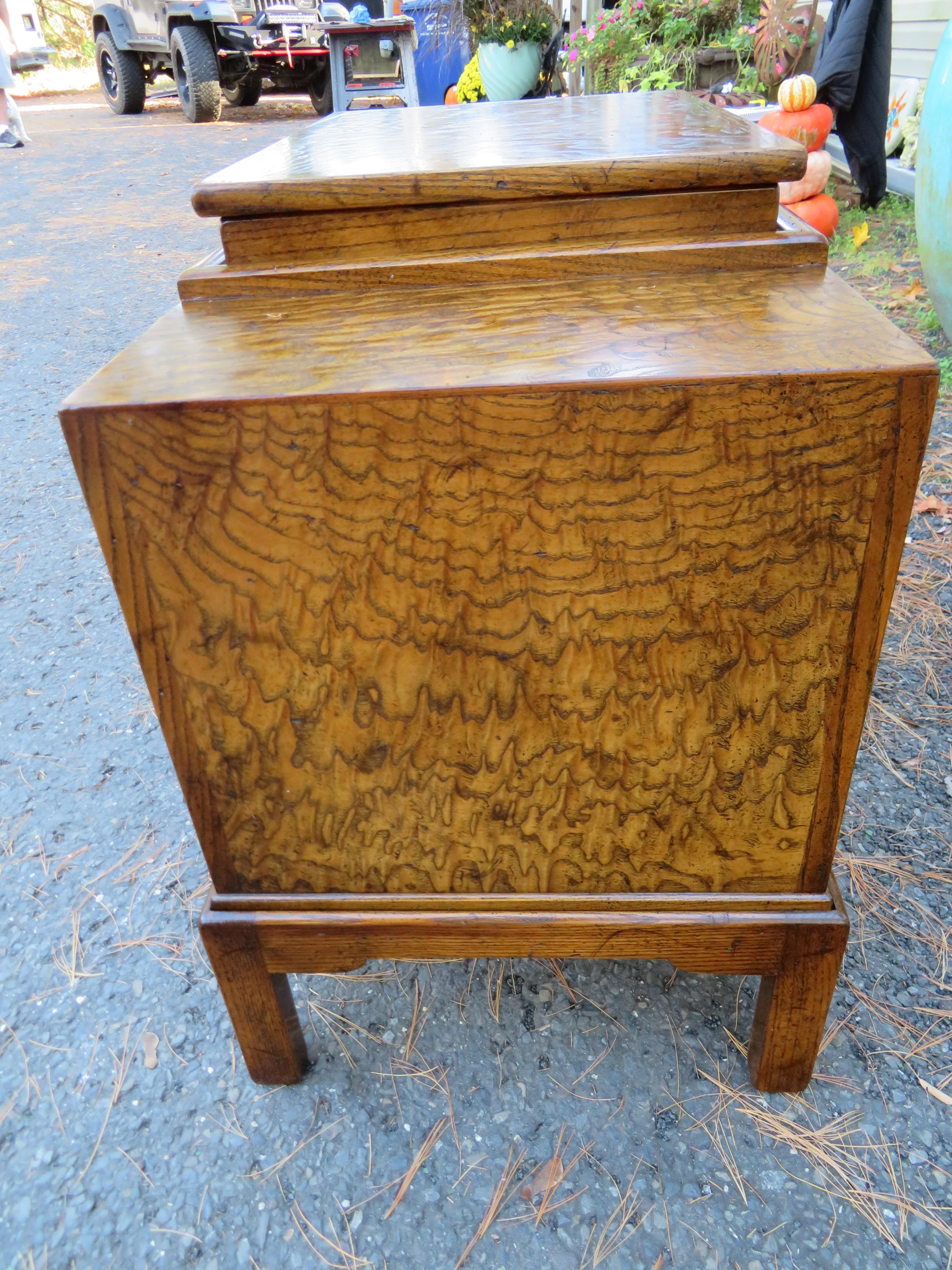 Wonderful Beacon Hill Burl Wood Planter Table Mid-Century Modern For Sale 4