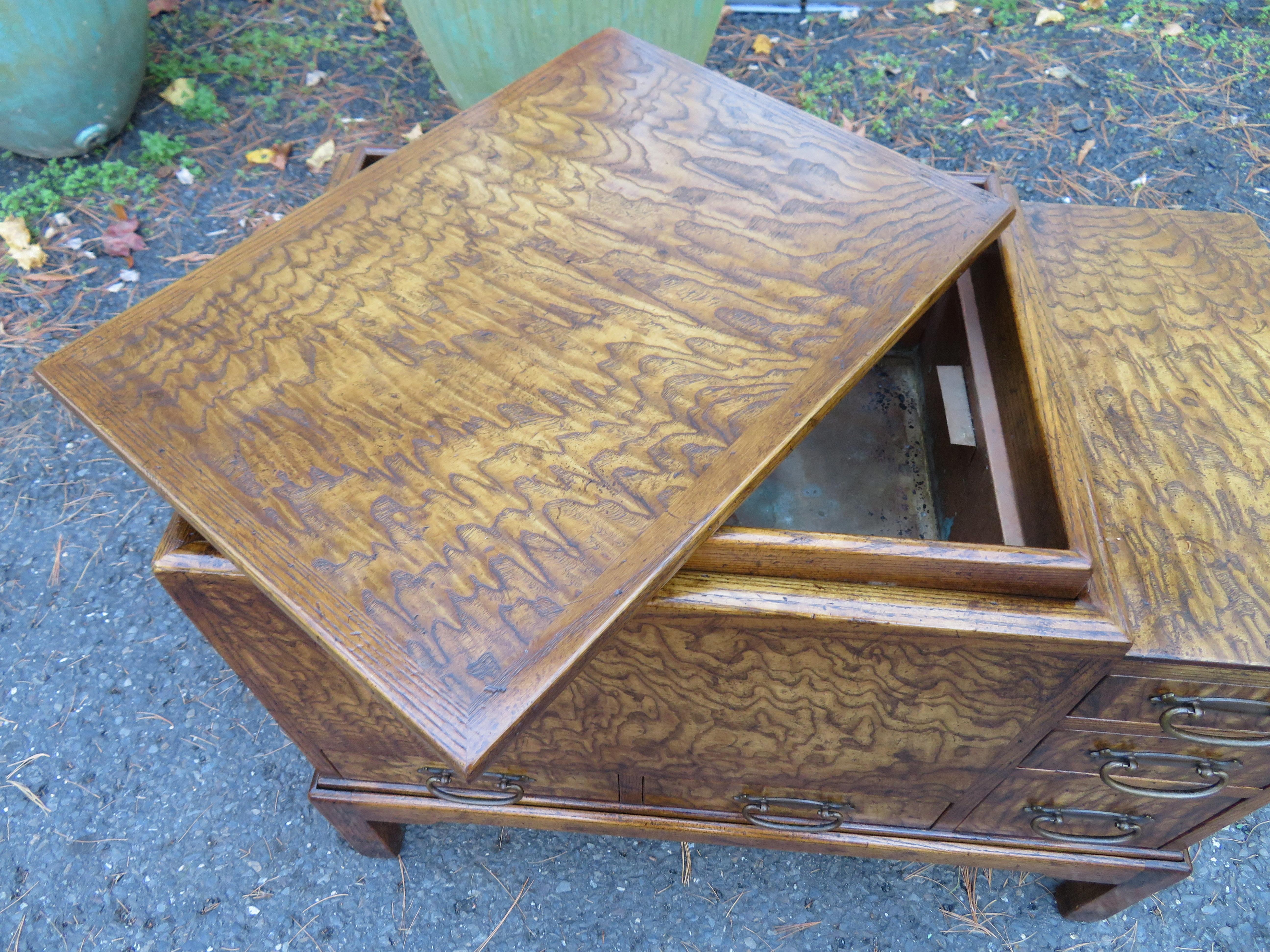 Mid-20th Century Wonderful Beacon Hill Burl Wood Planter Table Mid-Century Modern For Sale