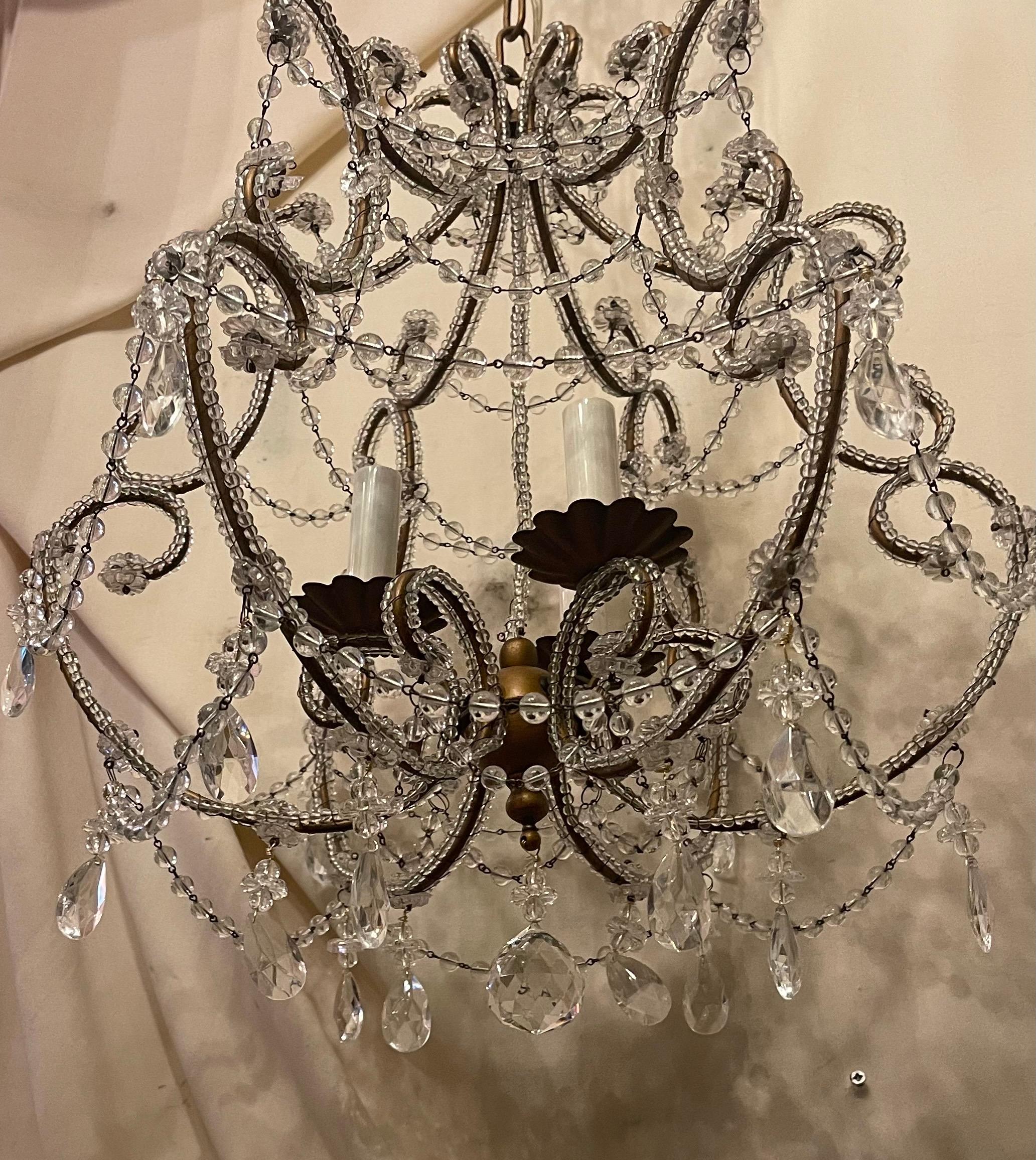 Wonderful Beaded Italian Baguès Birdcage Crystal Gold Gilt Flower Chandelier For Sale 1
