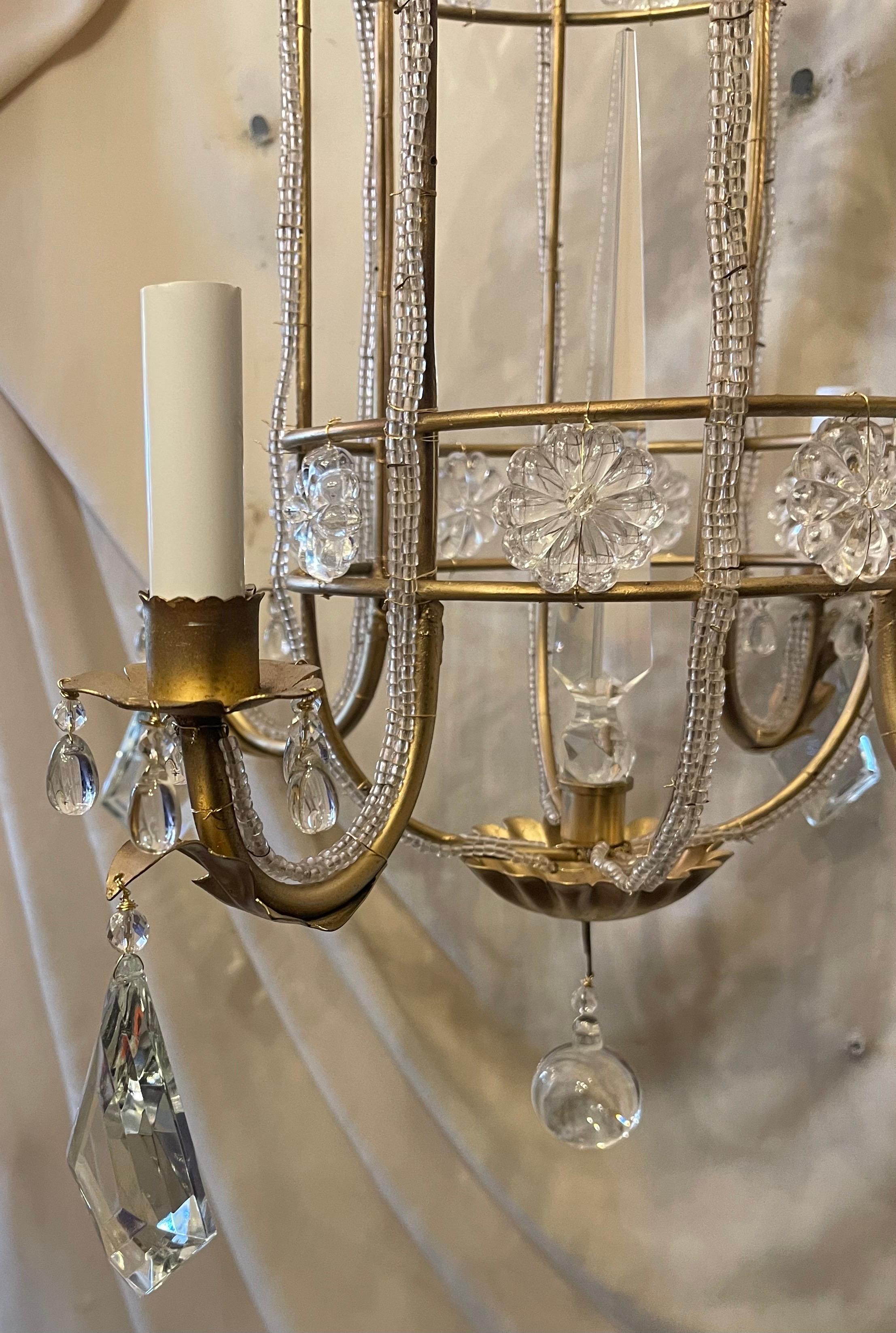 Wonderful Beaded Italian Baguès Pagoda Crystal Gold Gilt Flower Chandelier In Good Condition In Roslyn, NY