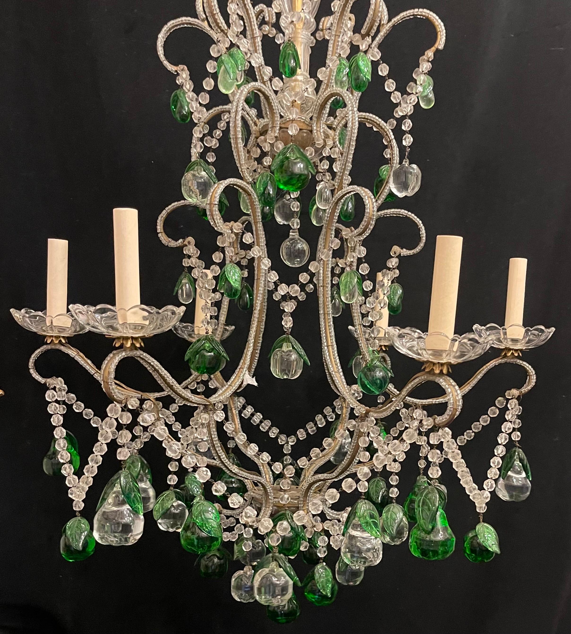 Wonderful Beaded Swag Italian Venetian Murano Emerald Green Fruit Chandelier In Good Condition In Roslyn, NY