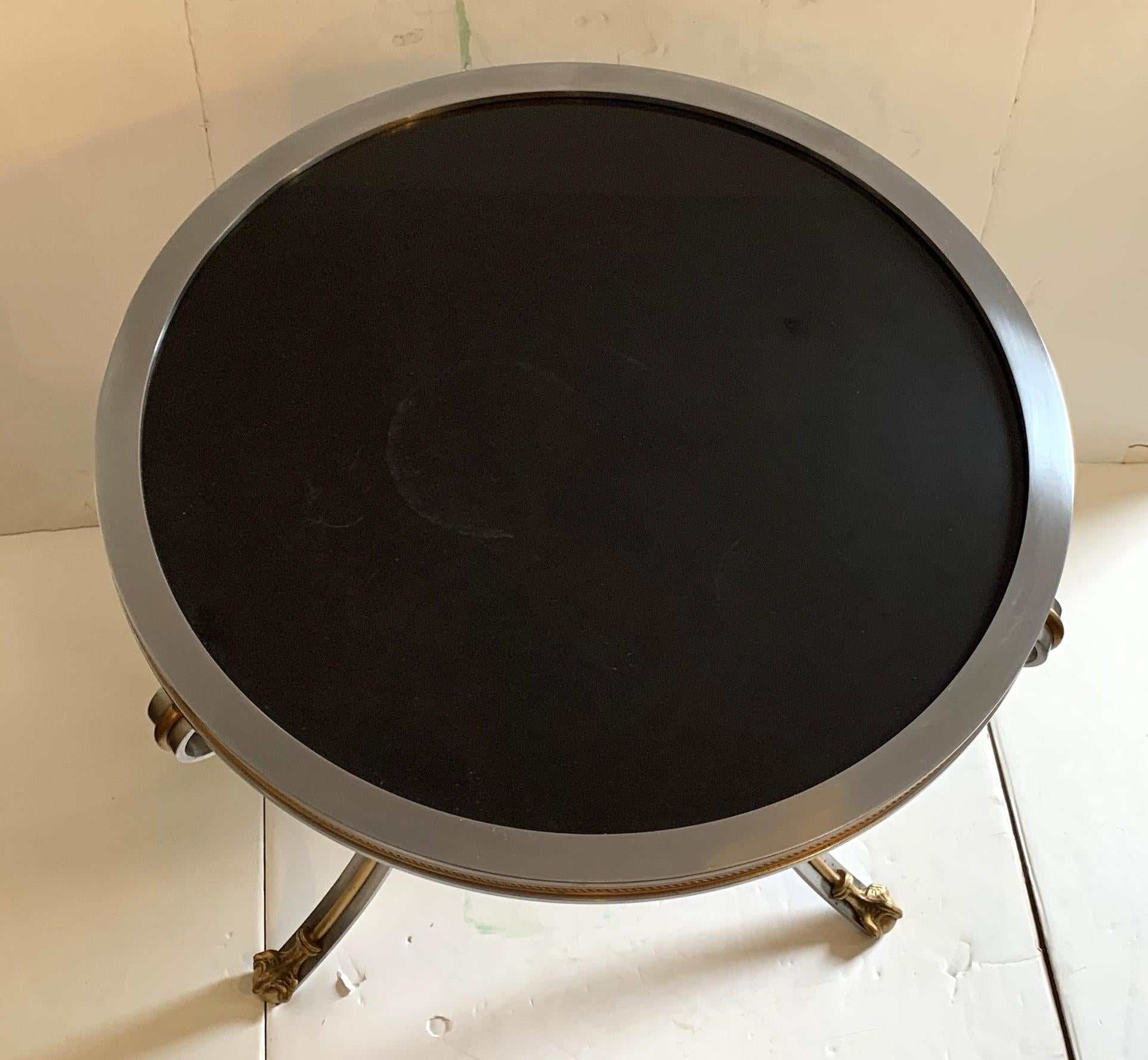 Maravillosa Mesa auxiliar de cóctel de granito negro Doré Bronce cepillado Plata Gueridón Italiano en venta