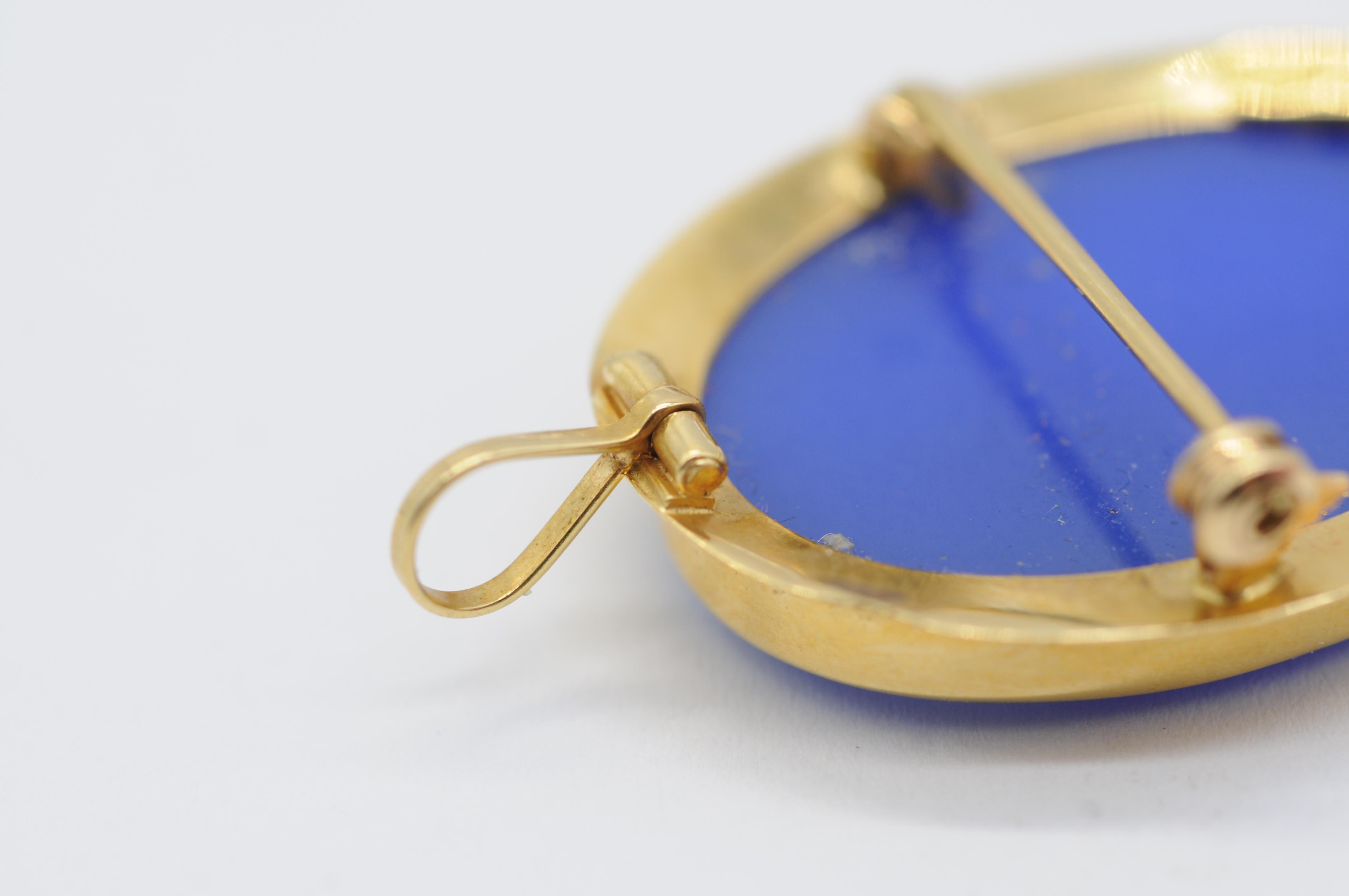 wonderful blue gemme kamme in 18k Gold For Sale 7