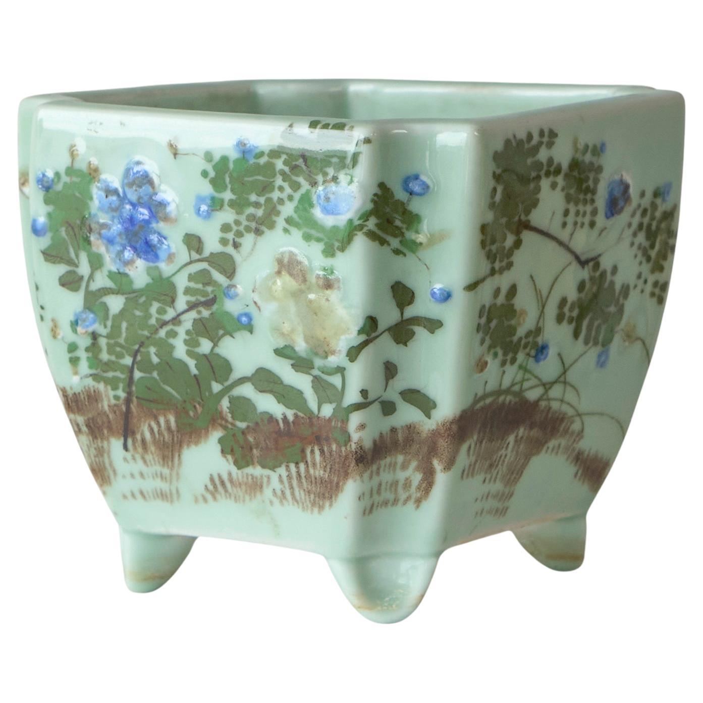 Merveilleux pot ou jardinière Bonsai en jade clair Japon Début du 20e siècle en vente