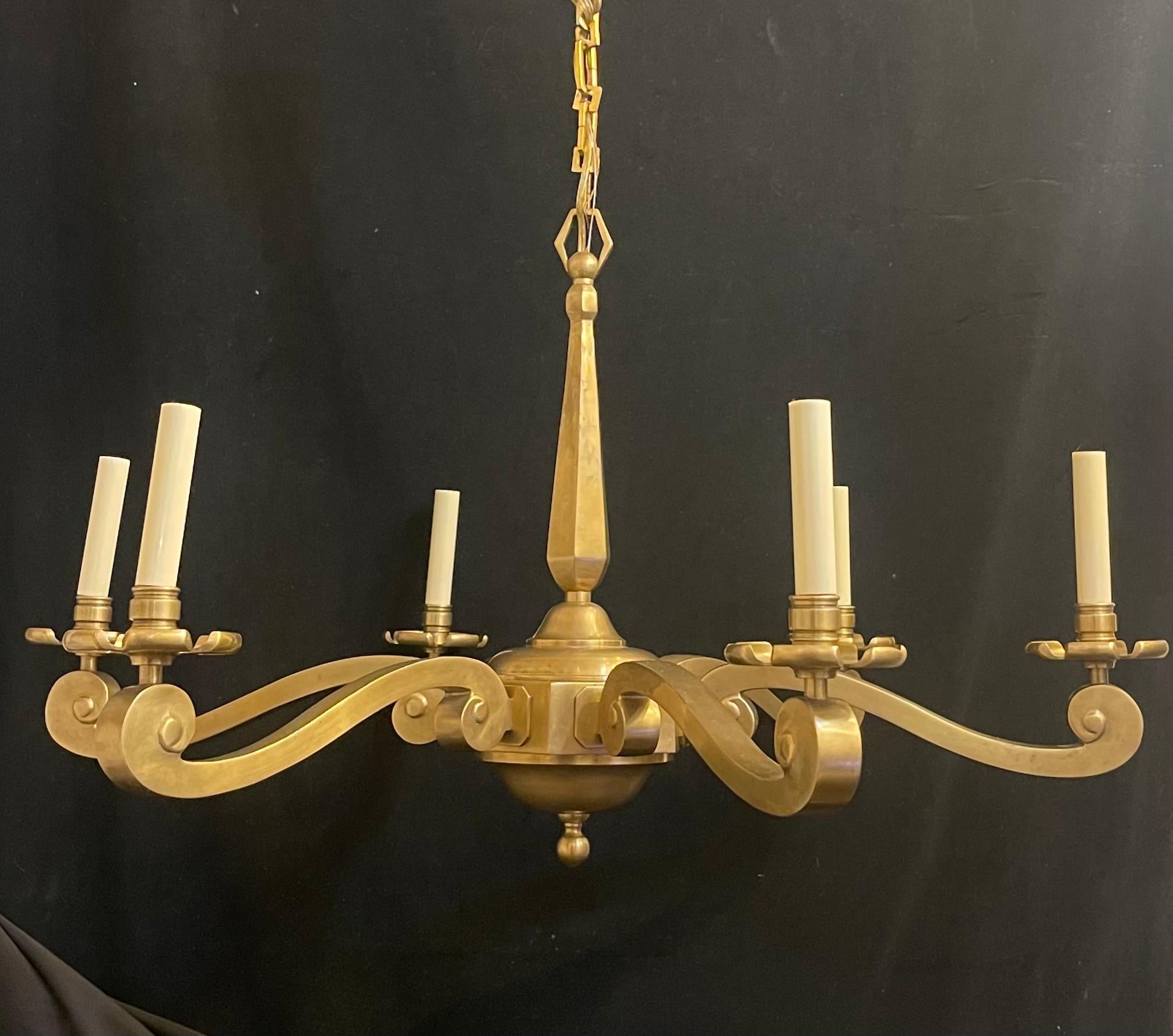 Wonderful Brass Bronze Large Visual Comfort Myrna Chandelier Alexa Hampton In Good Condition For Sale In Roslyn, NY