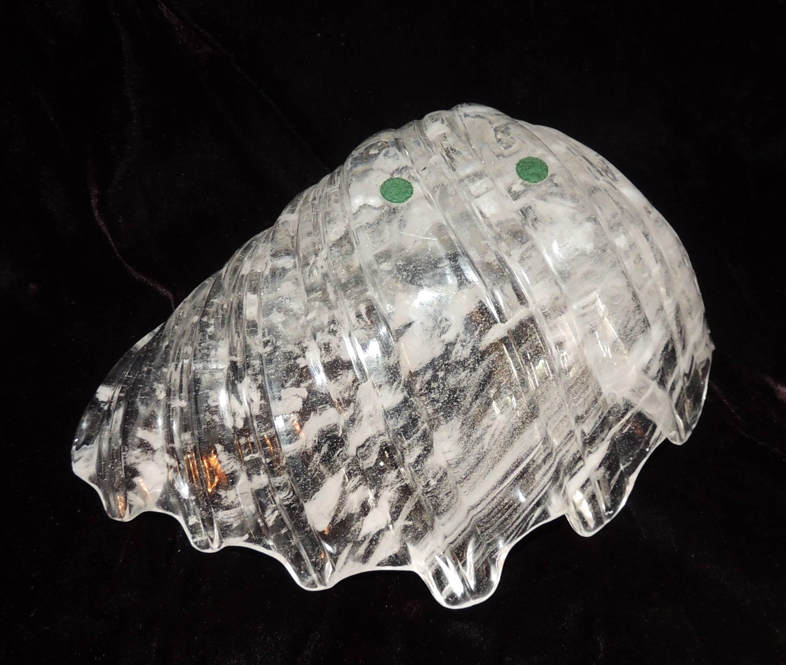 Wonderful Carved/Cut Rock Crystal Sea Shell Form Sculpture Bowl Centerpiece In Good Condition In Roslyn, NY