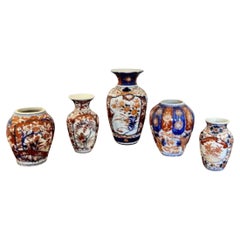 Wonderful collection of five small antique Japanese imari vases 