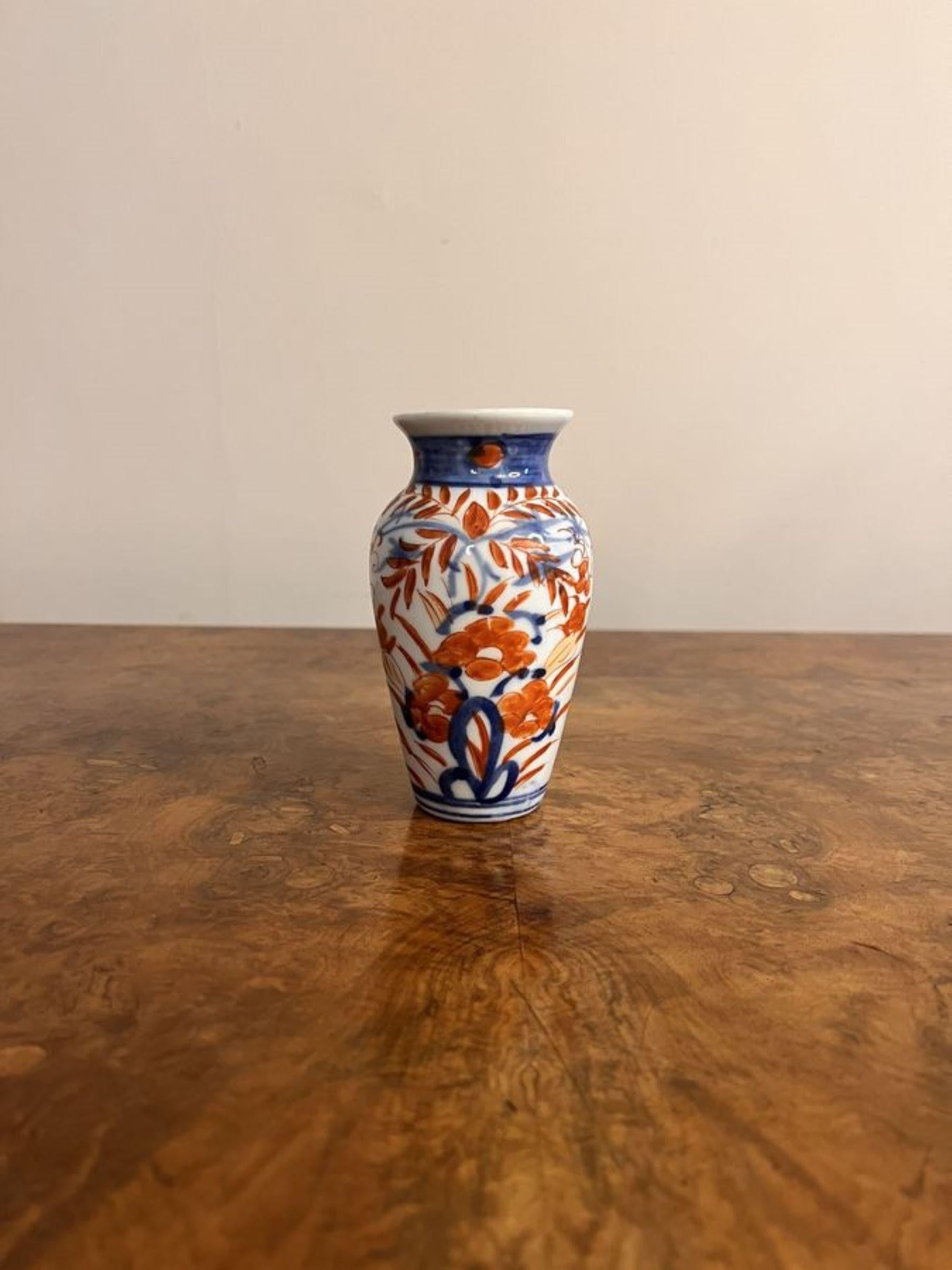 Céramique Merveilleuse collection de six petits vases imari japonais anciens en vente