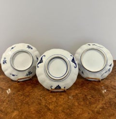 Wonderful collection of three antique Japanese imari plates