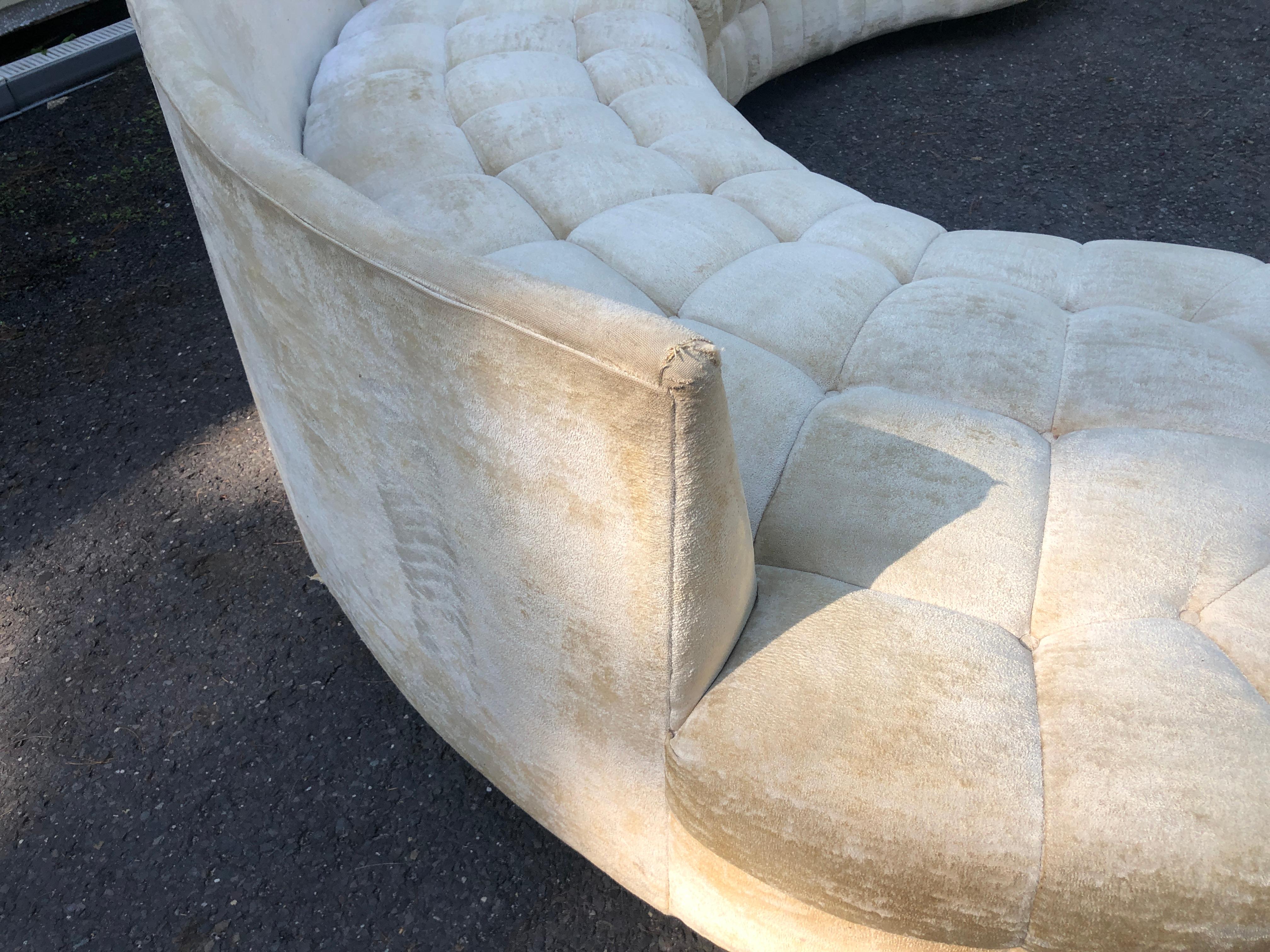 Wunderschöne geschwungene Serpentine Zweiteiliges Adrian Pearsall Style Sectional Sofa im Zustand „Relativ gut“ im Angebot in Pemberton, NJ