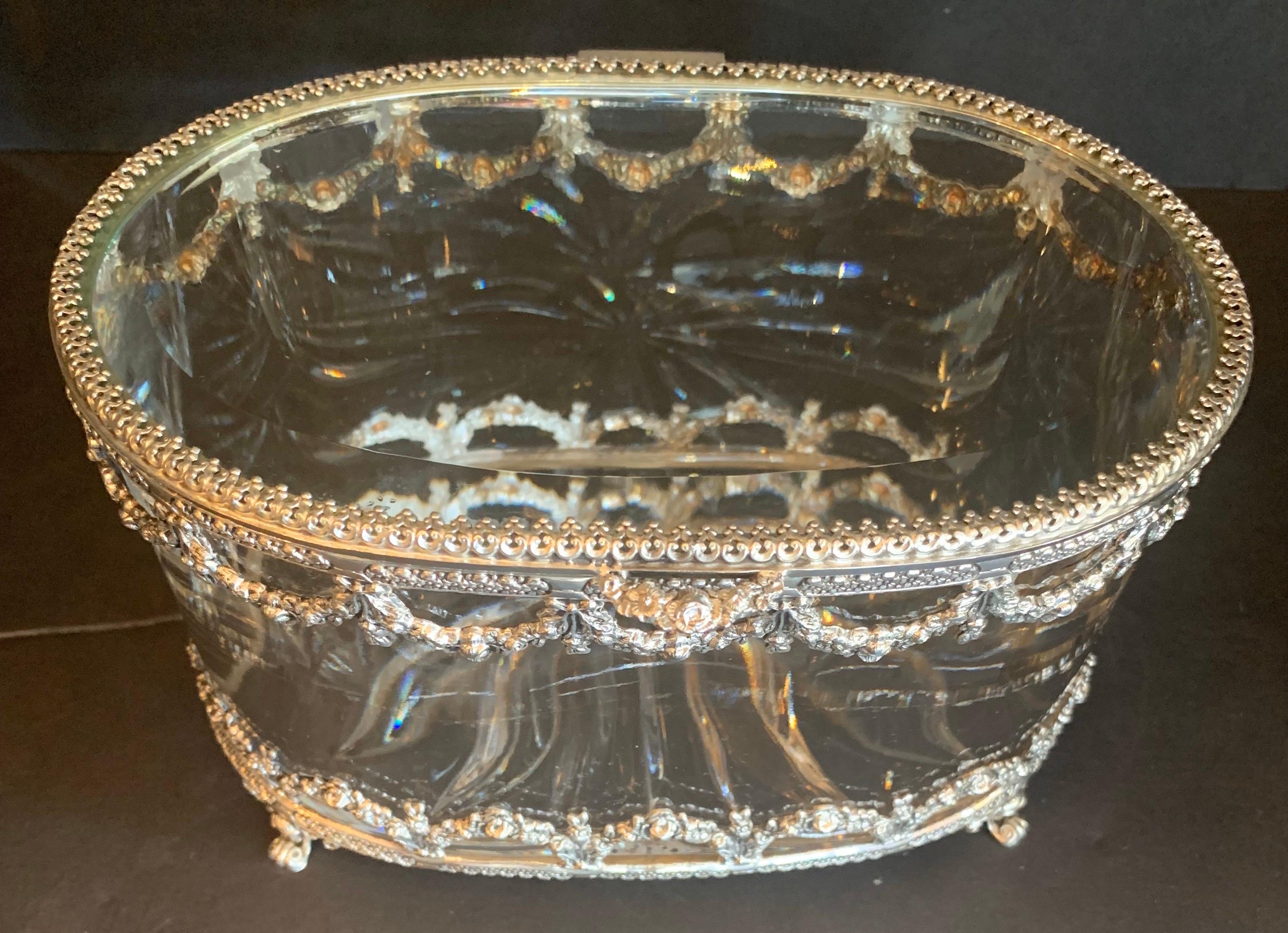 Wonderful Cut Crystal Glass Sterling Swag Oval Casket Vanity Dresser Jewelry Box In Good Condition For Sale In Roslyn, NY