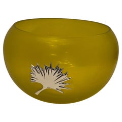 Merveilleux bol en verre d'art italien de Murano avec feuille de palmier montée sur métal